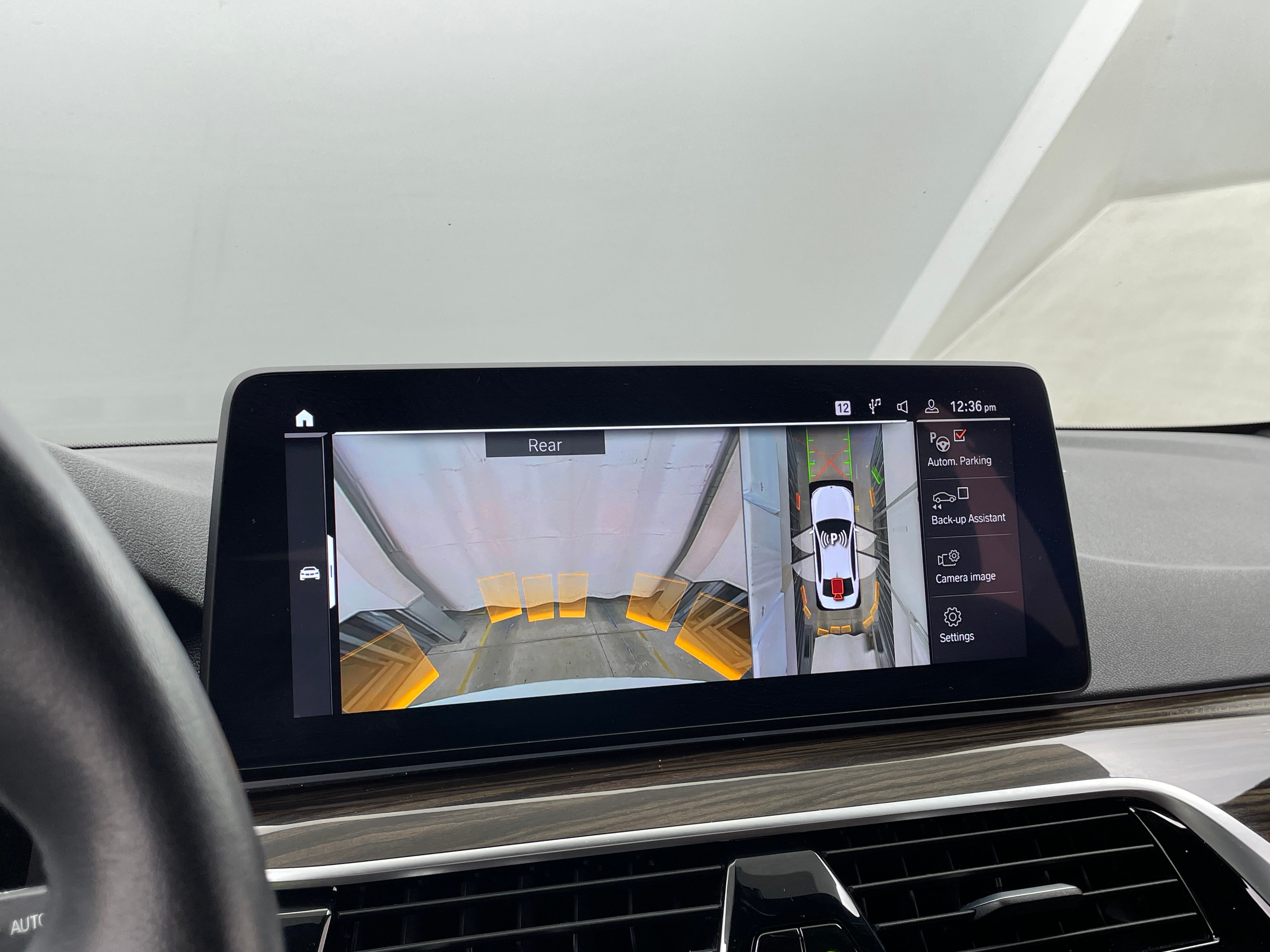 2021 BMW 5 Series 540i - Photo 15