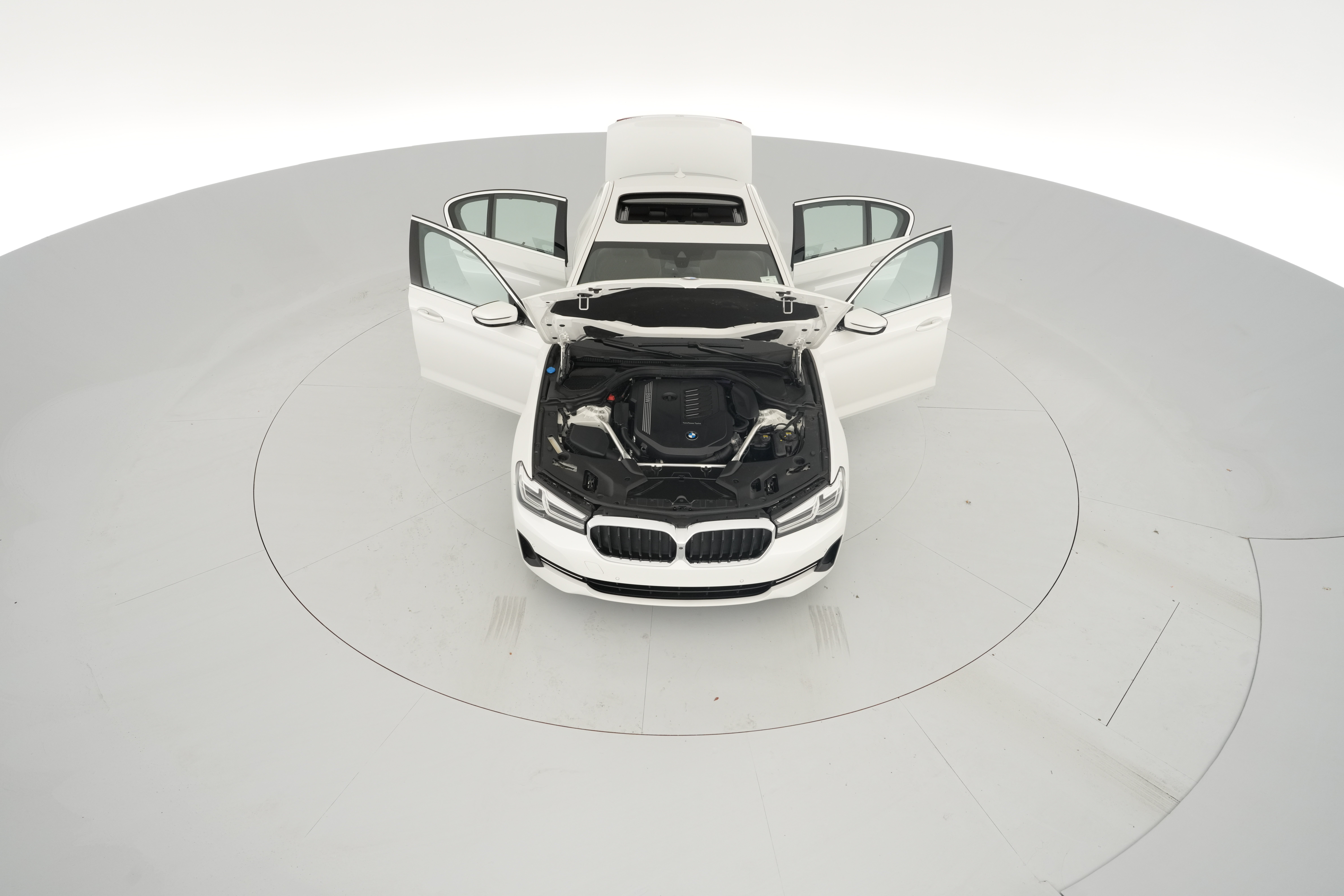 2021 BMW 5 Series 540i - Photo 30