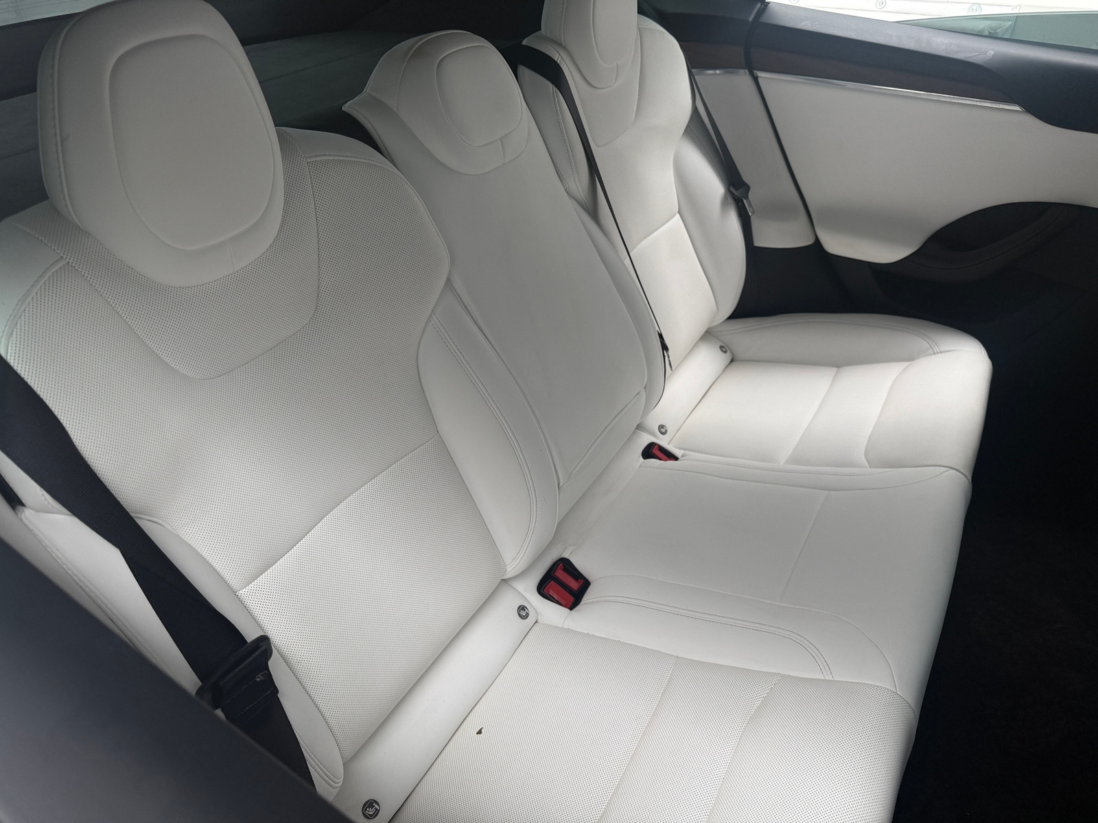 Thumbnail: 2022 Tesla Model S - 5