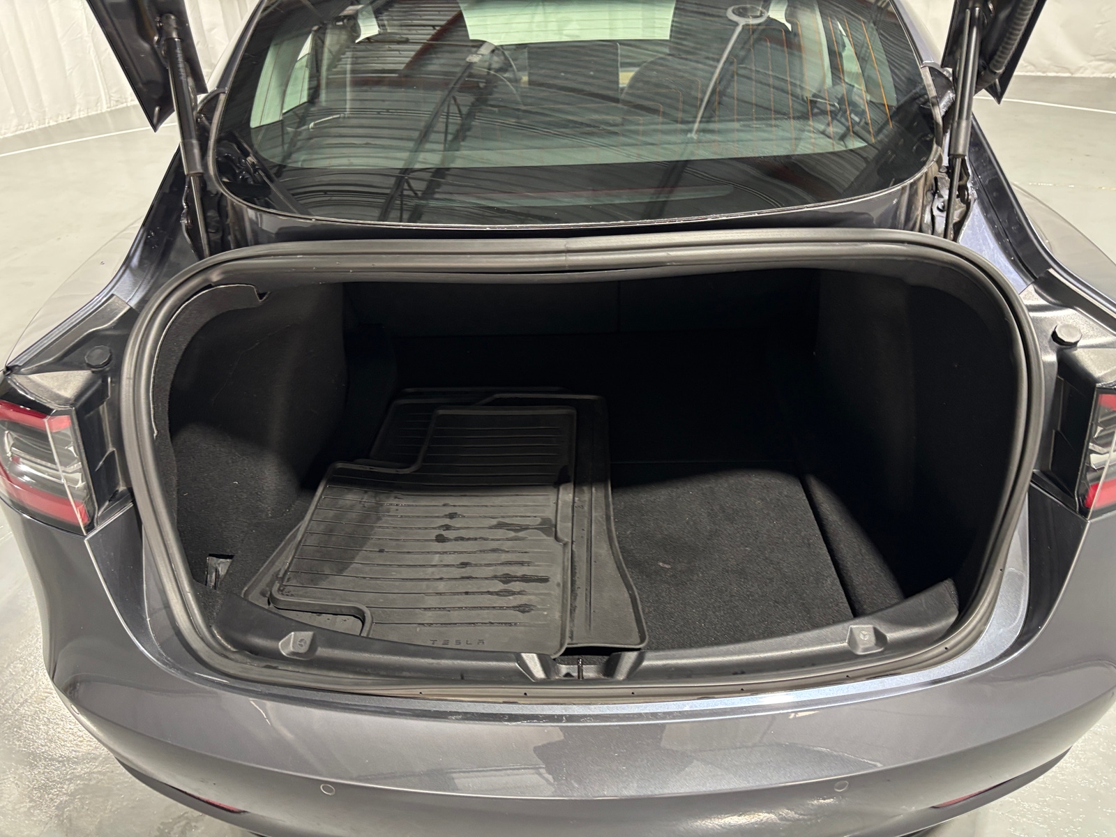 Thumbnail: 2019 Tesla Model 3 - 6
