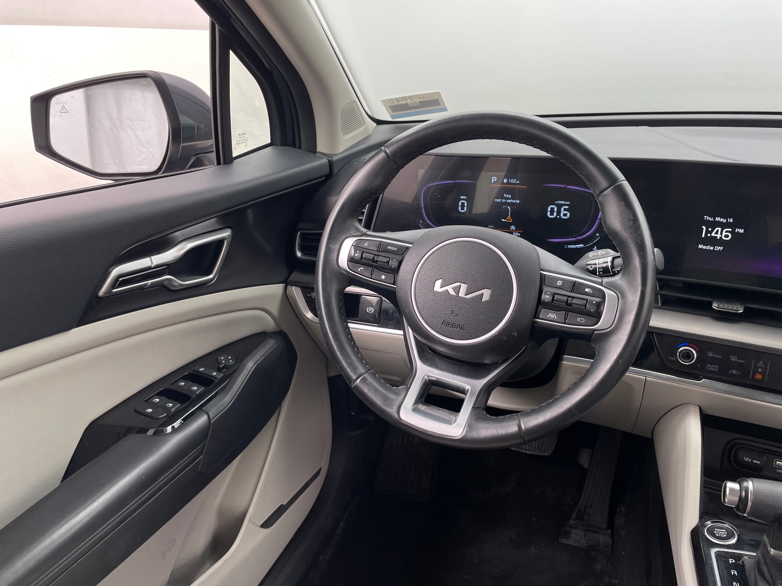 Thumbnail: 2023 Kia Sportage - 4