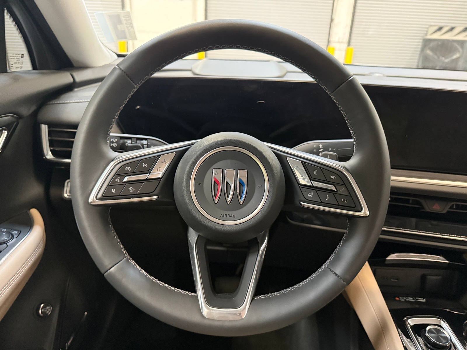 Thumbnail: 2025 Buick Envision - 4