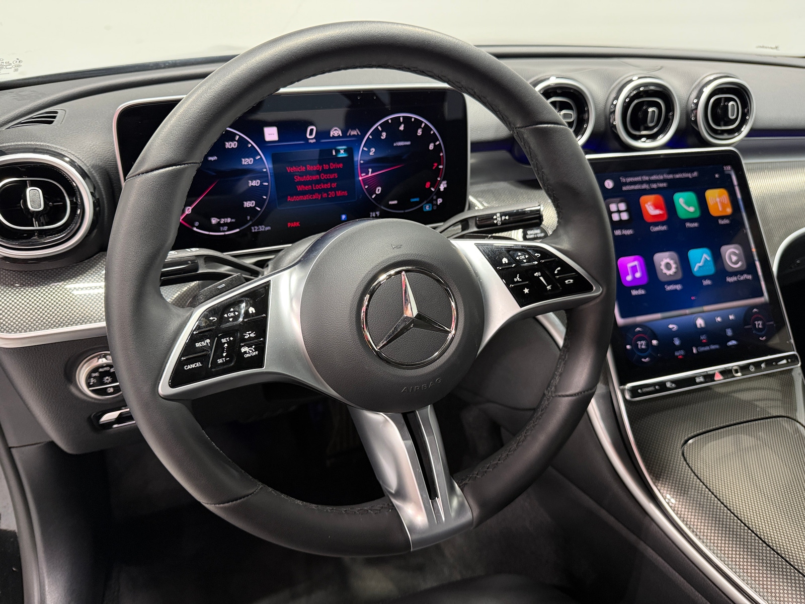 Thumbnail: 2025 Mercedes-Benz C-Class - 4