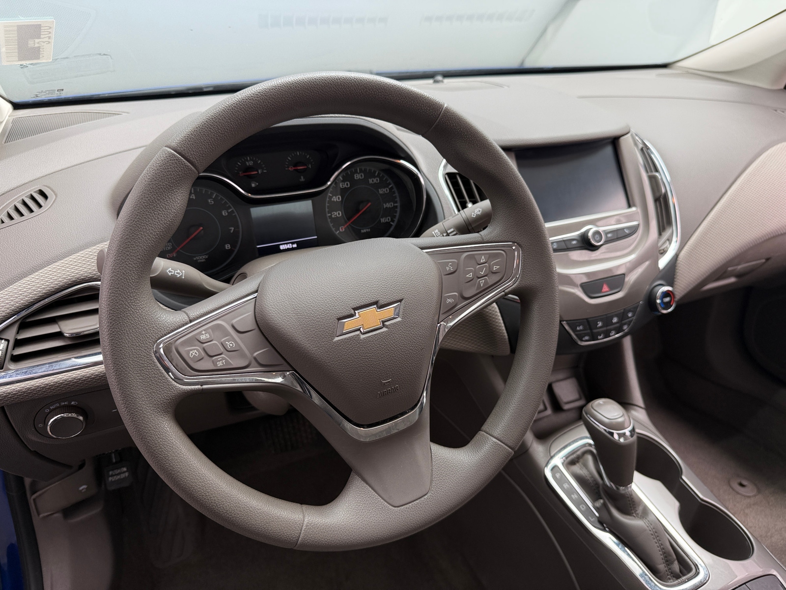 Thumbnail: 2017 Chevrolet Cruze - 5