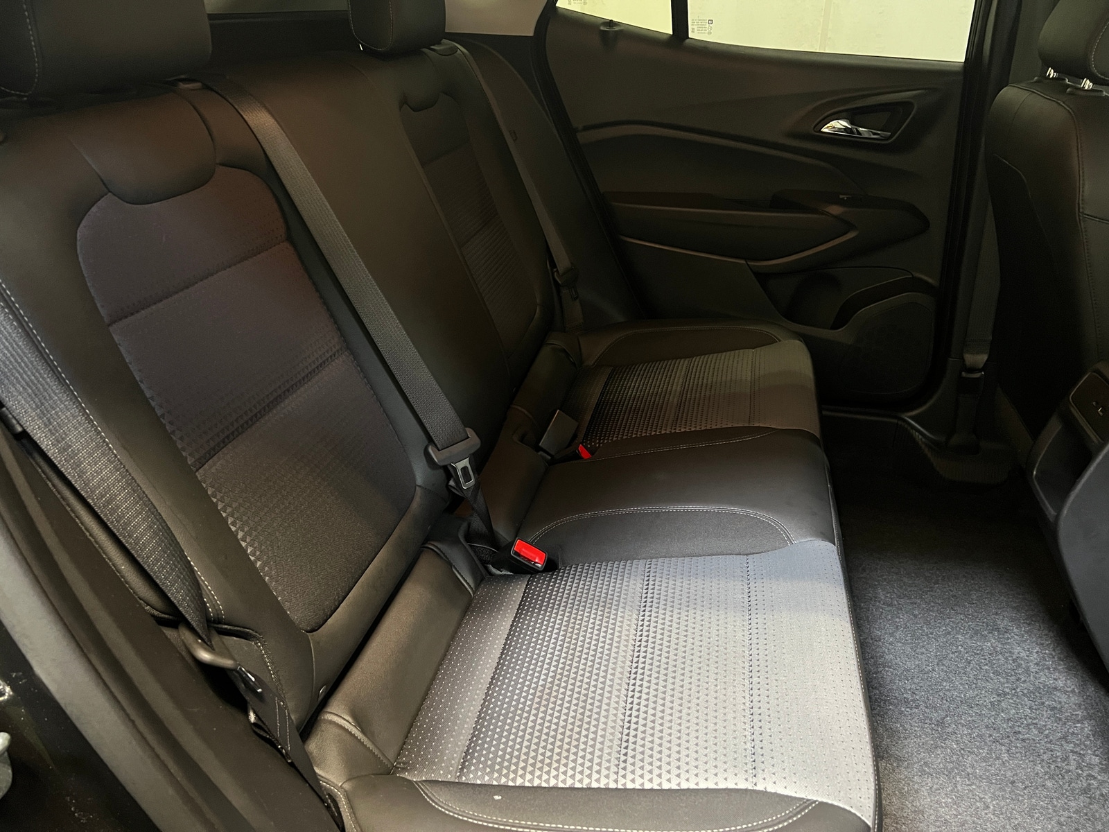 Thumbnail: 2025 Chevrolet Trax - 6