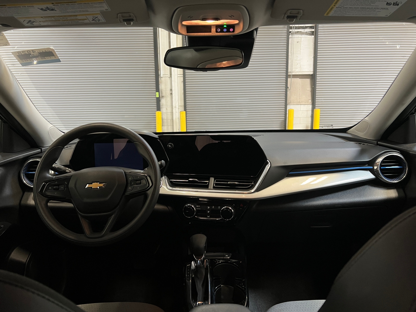 Thumbnail: 2025 Chevrolet Trax - 3