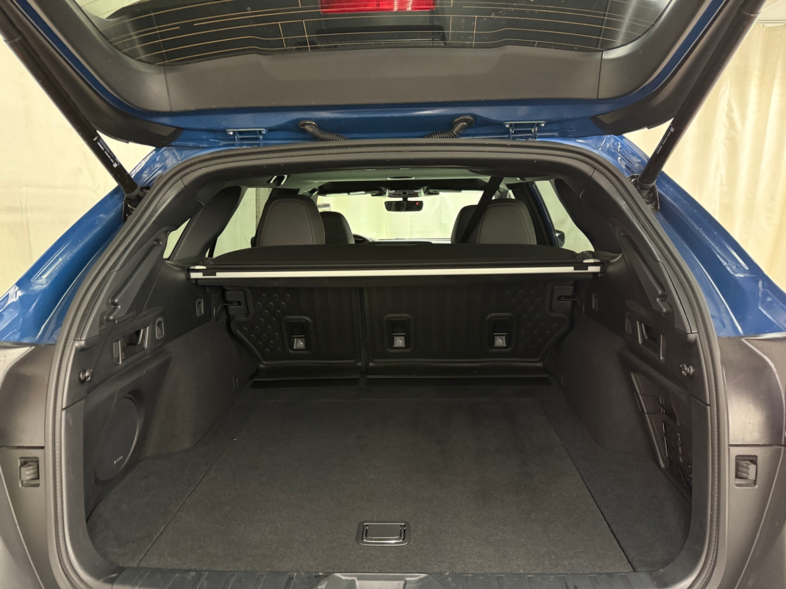 Thumbnail: 2025 Subaru Outback - 6
