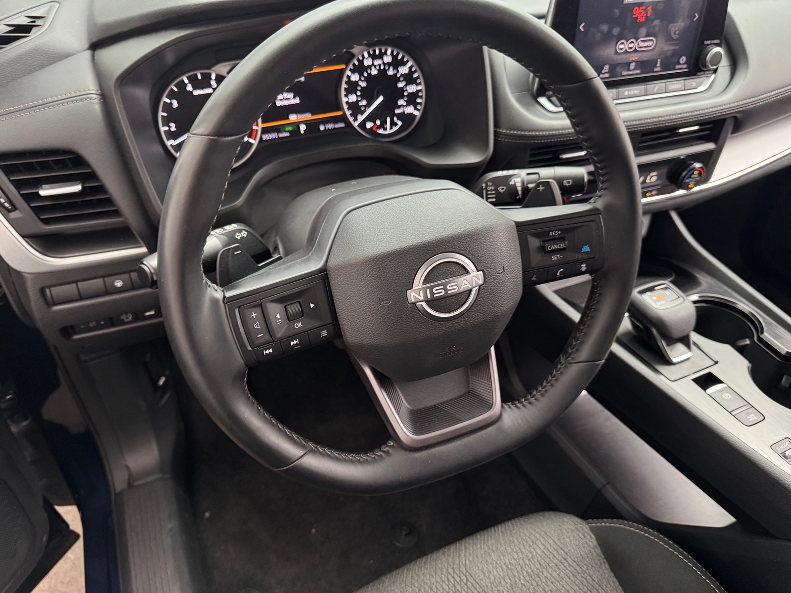 Thumbnail: 2025 Nissan Rogue - 5