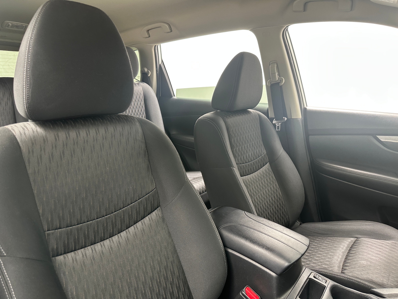 Thumbnail: 2018 Nissan Rogue - 2
