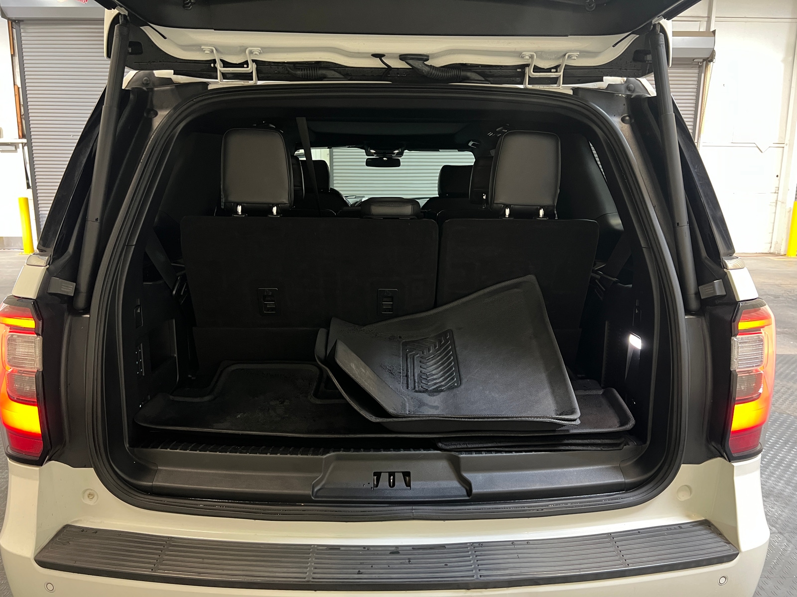 Thumbnail: 2020 Ford Expedition - 6