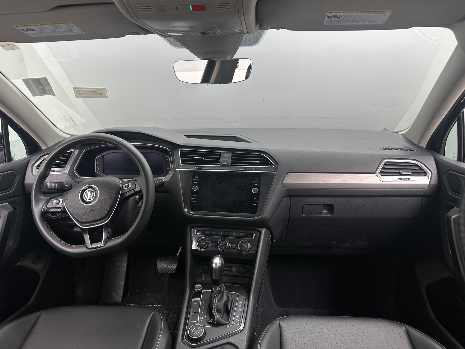 Thumbnail: 2021 Volkswagen Tiguan - 2