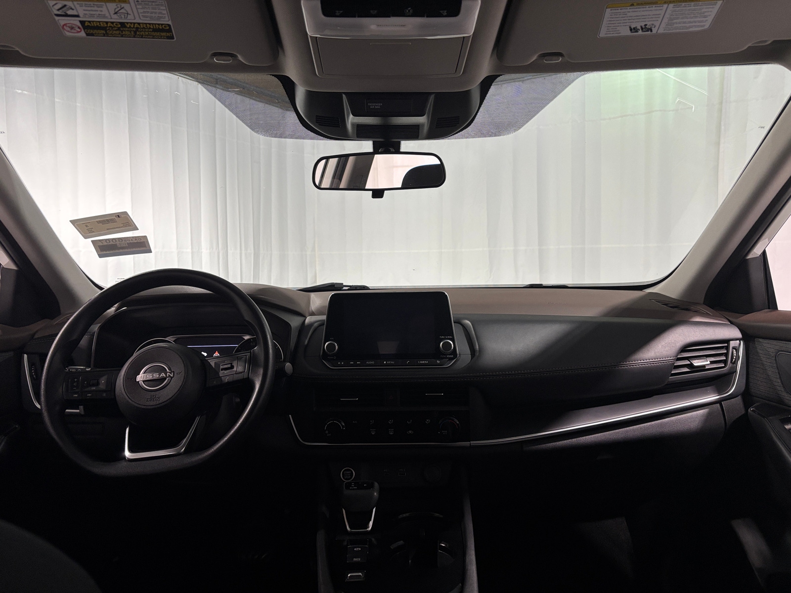 Thumbnail: 2023 Nissan Rogue - 3