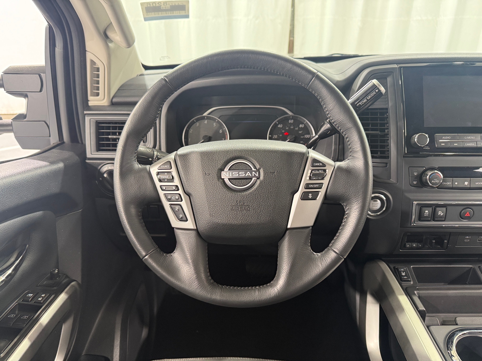 Thumbnail: 2024 Nissan Titan - 5