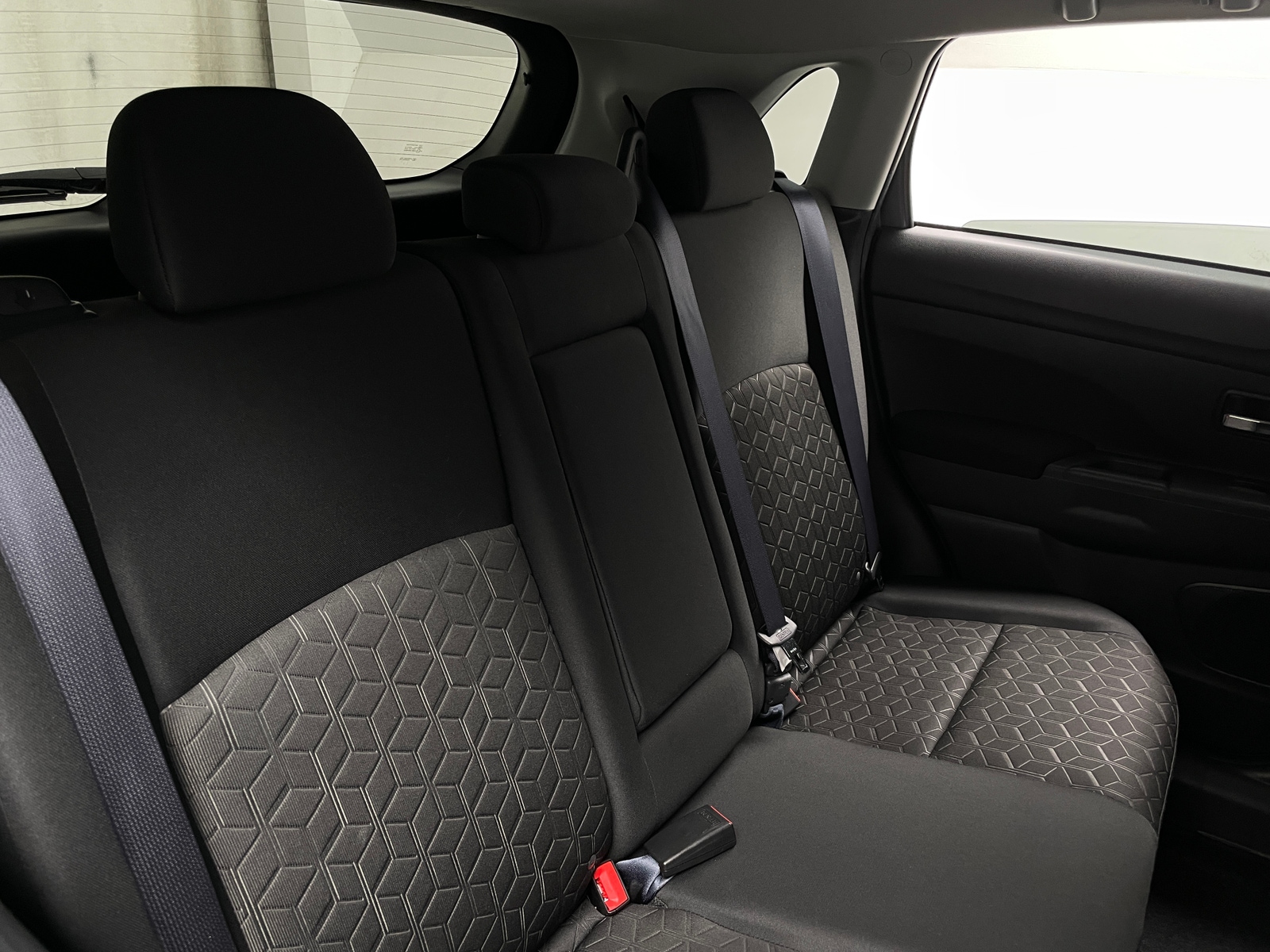 Thumbnail: 2025 Mitsubishi Outlander Sport - 6