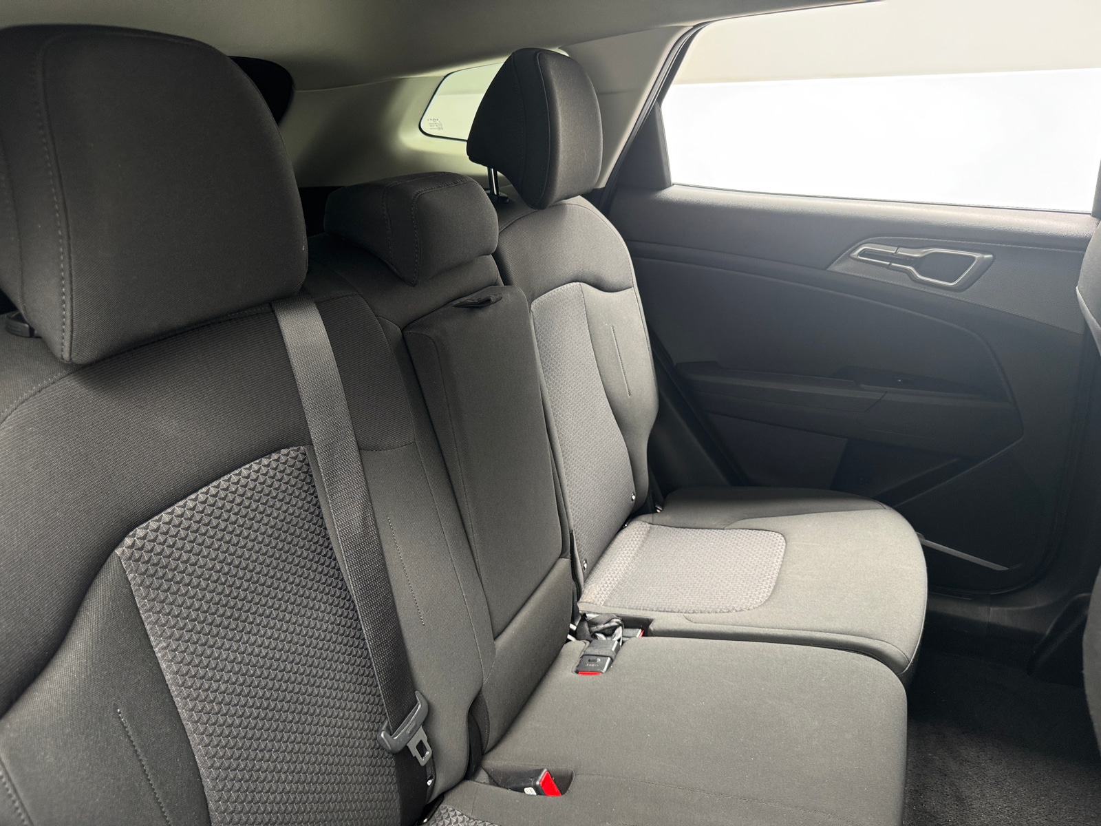 Thumbnail: 2025 Kia Sportage - 6