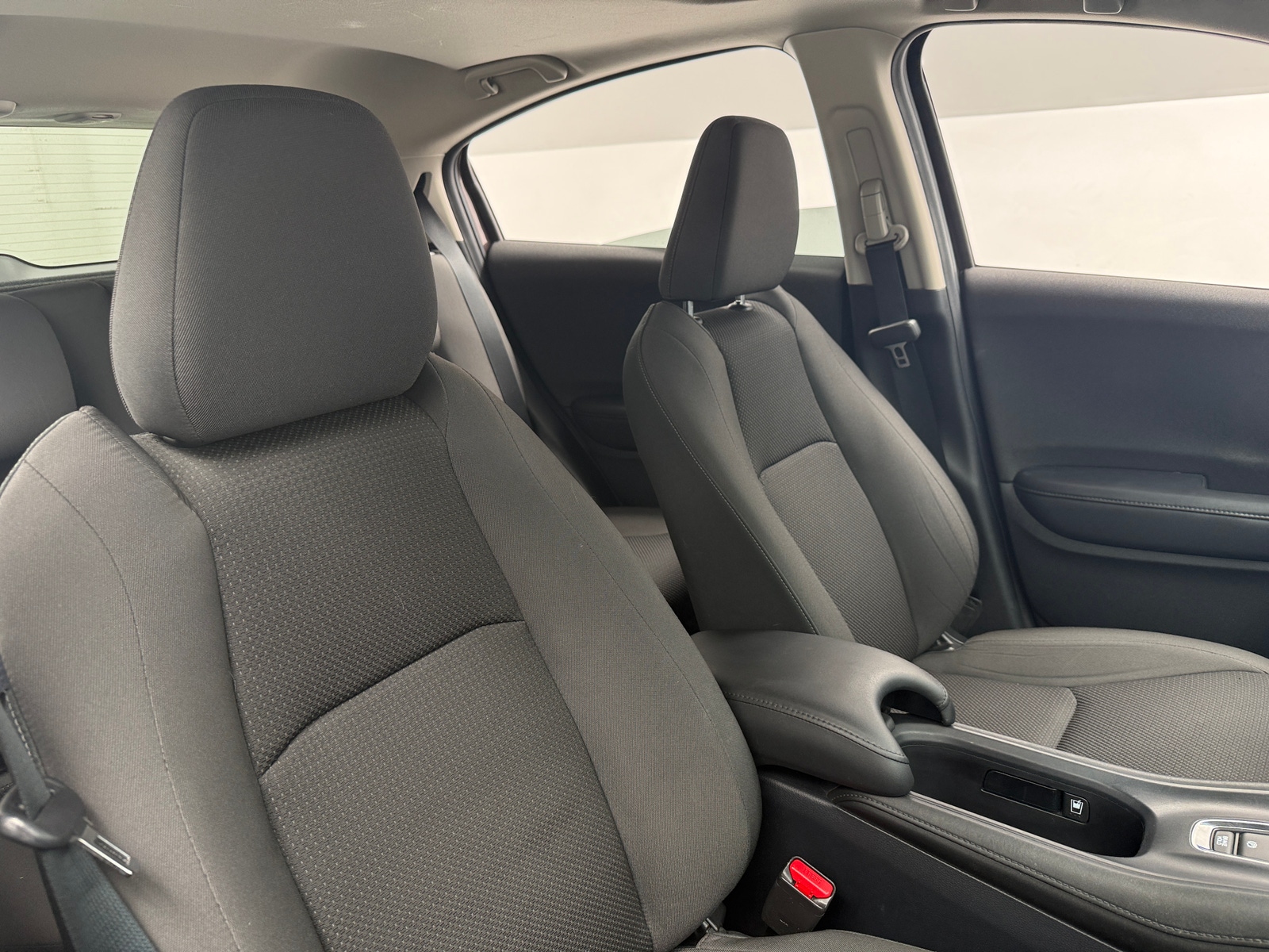 Thumbnail: 2021 Honda HR-V - 2