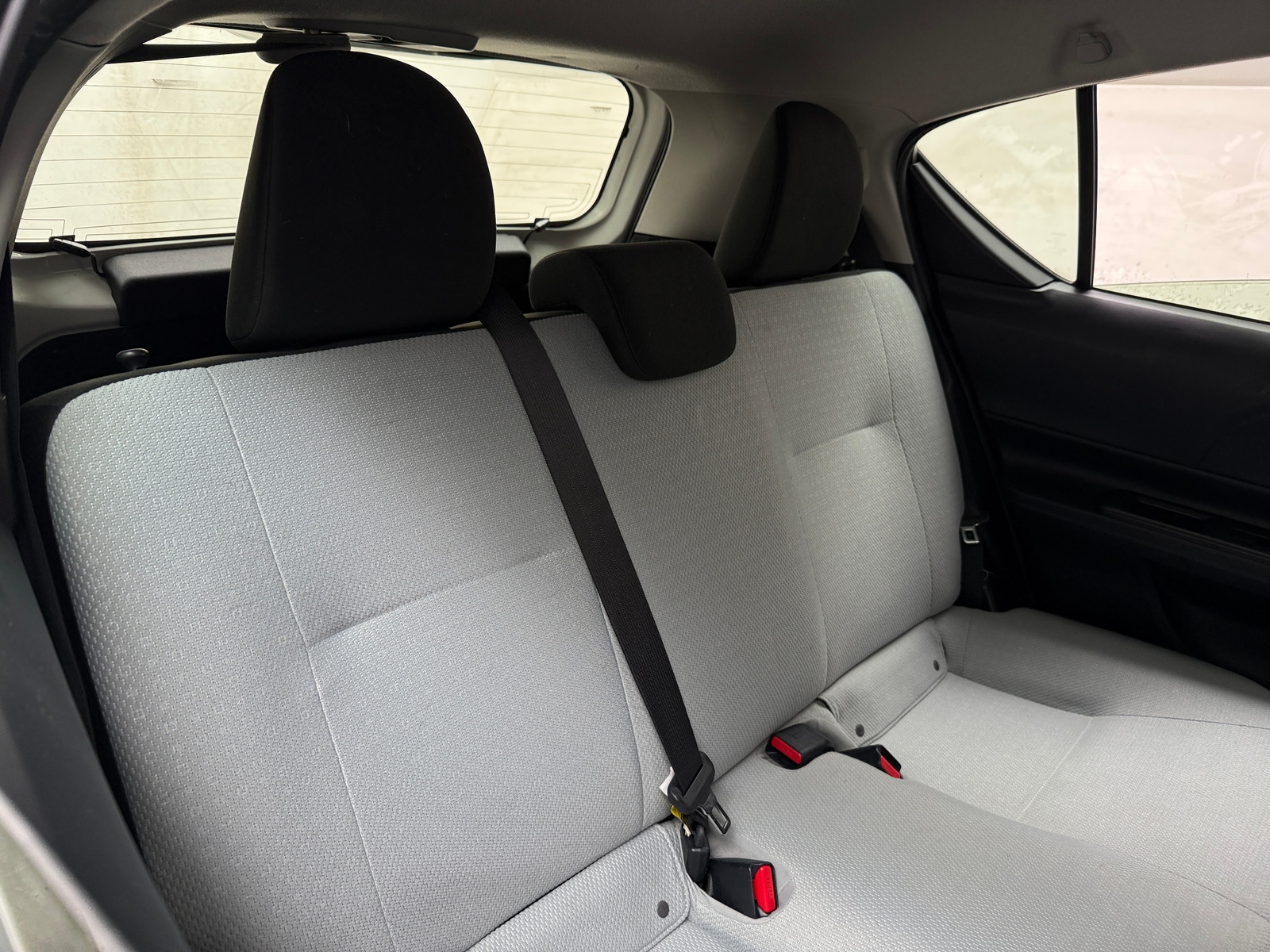 Thumbnail: 2018 Toyota Prius c - 6