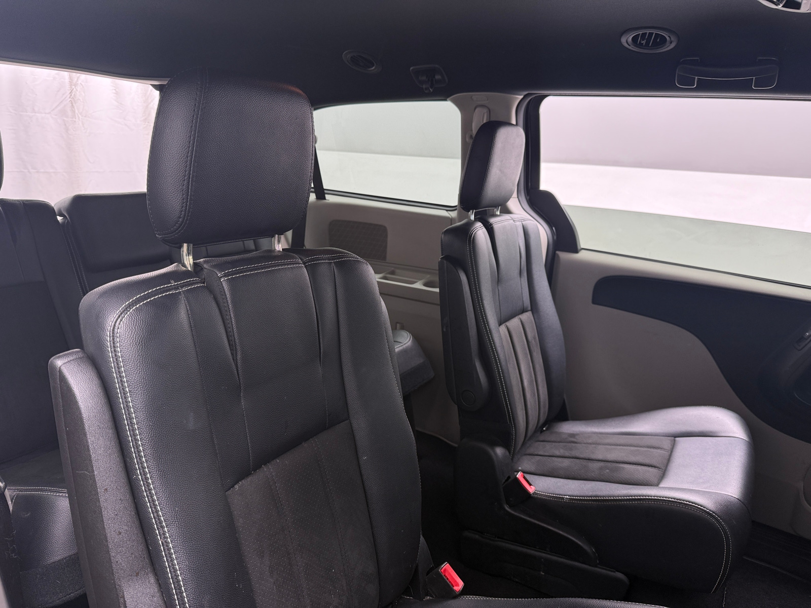 Thumbnail: 2019 Dodge Grand Caravan - 5