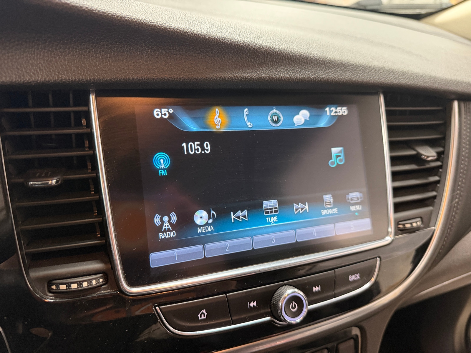 Thumbnail: 2019 Buick Encore - 2