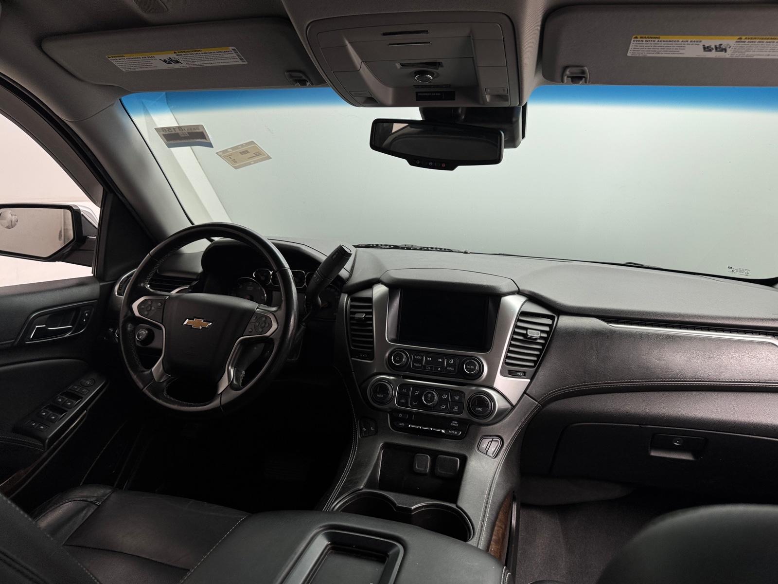 Thumbnail: 2019 Chevrolet Suburban - 2