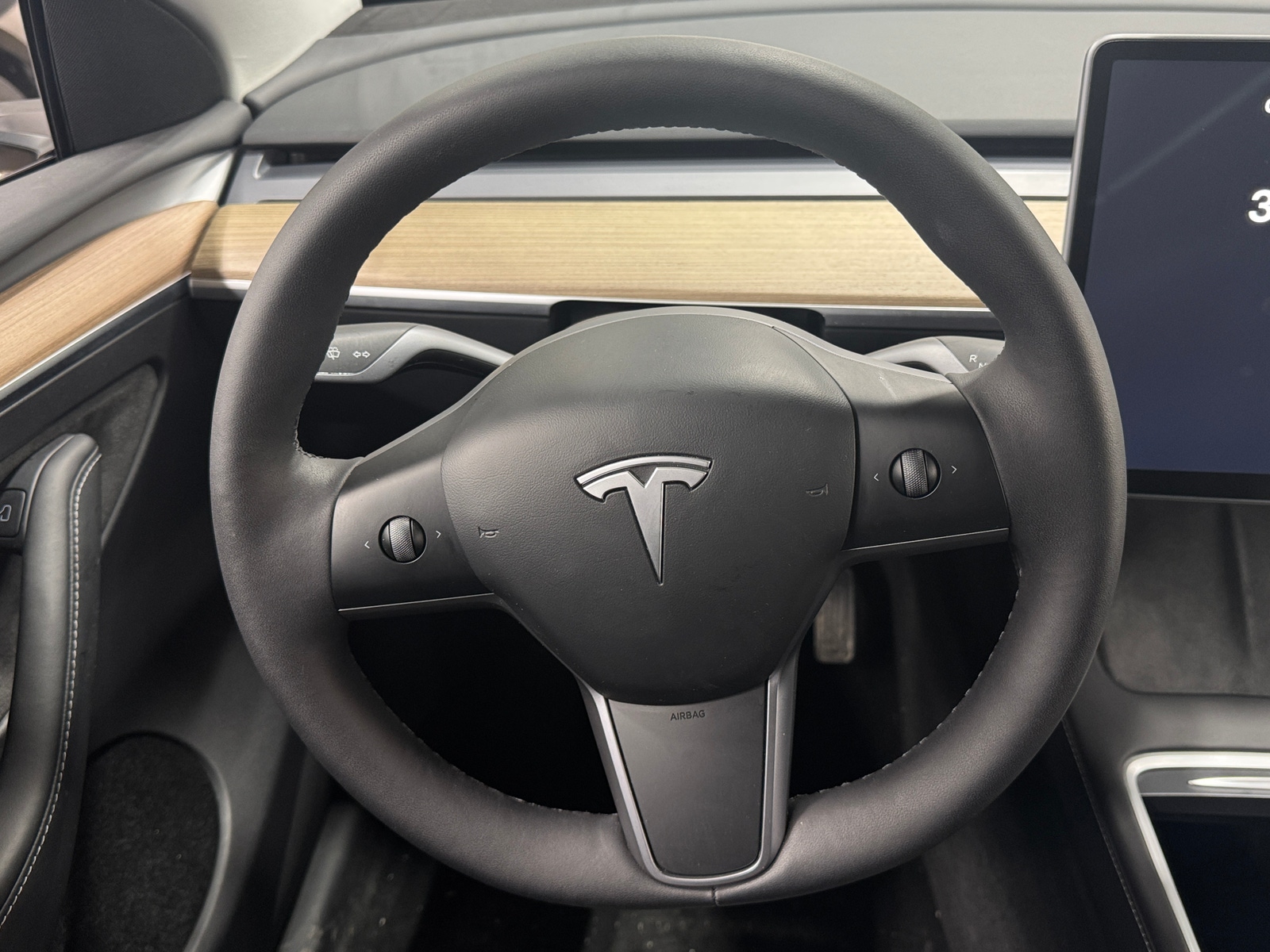 Thumbnail: 2023 Tesla Model Y - 4