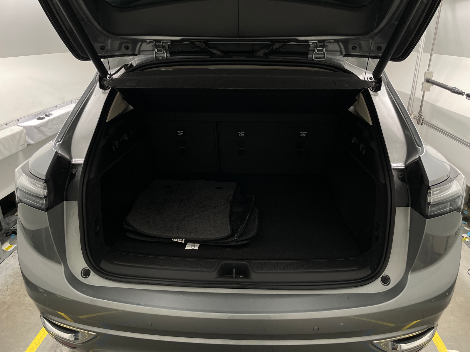 Thumbnail: 2023 Buick Envision - 6