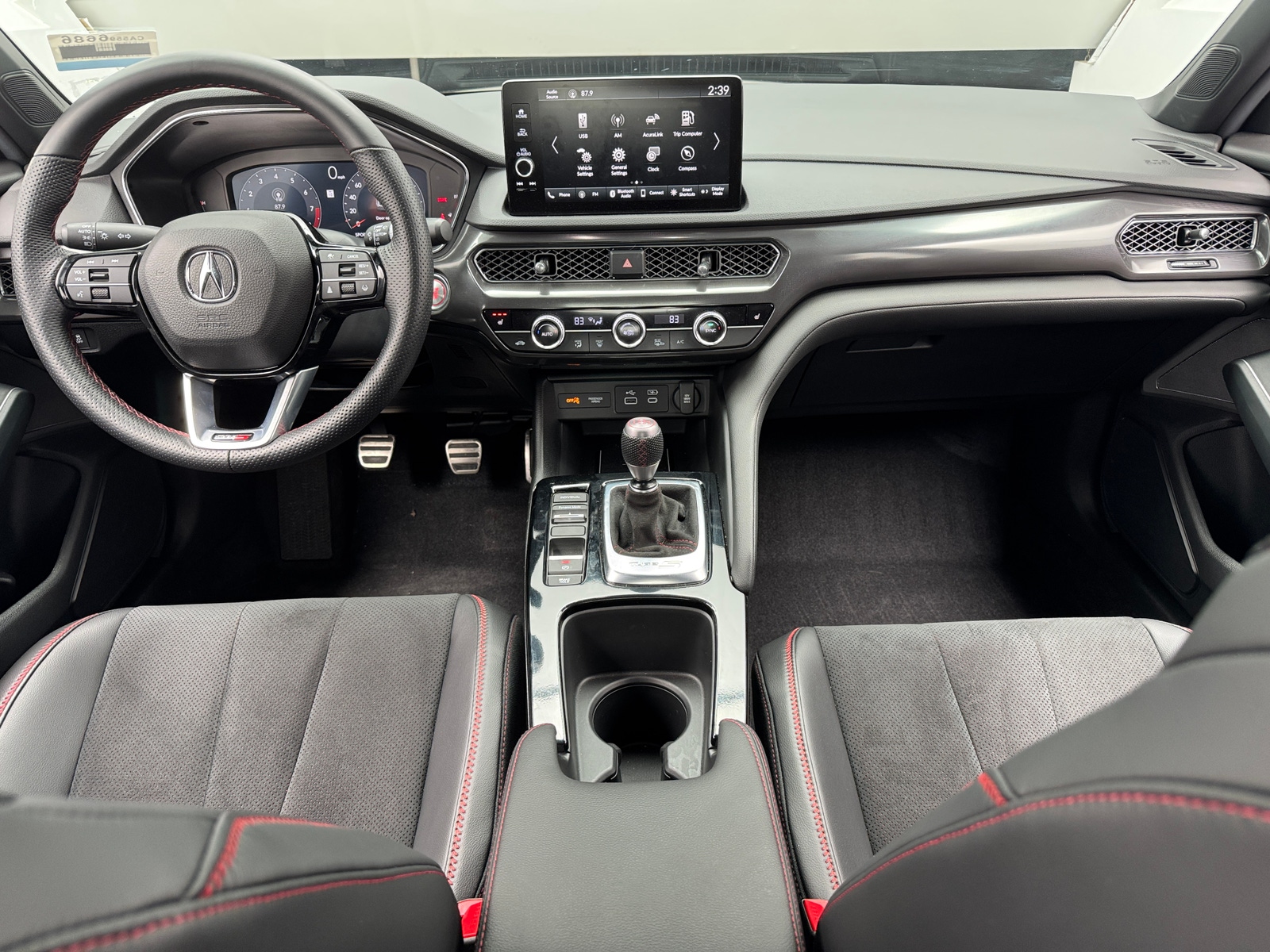 Thumbnail: 2025 Acura Integra - 2