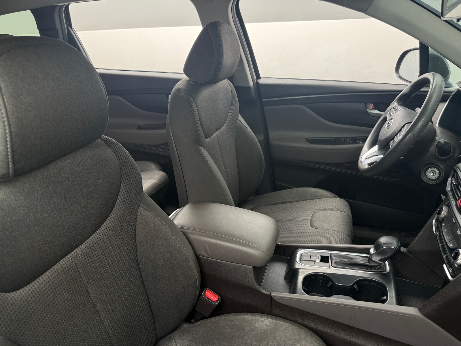 Thumbnail: 2019 Hyundai Santa Fe - 2