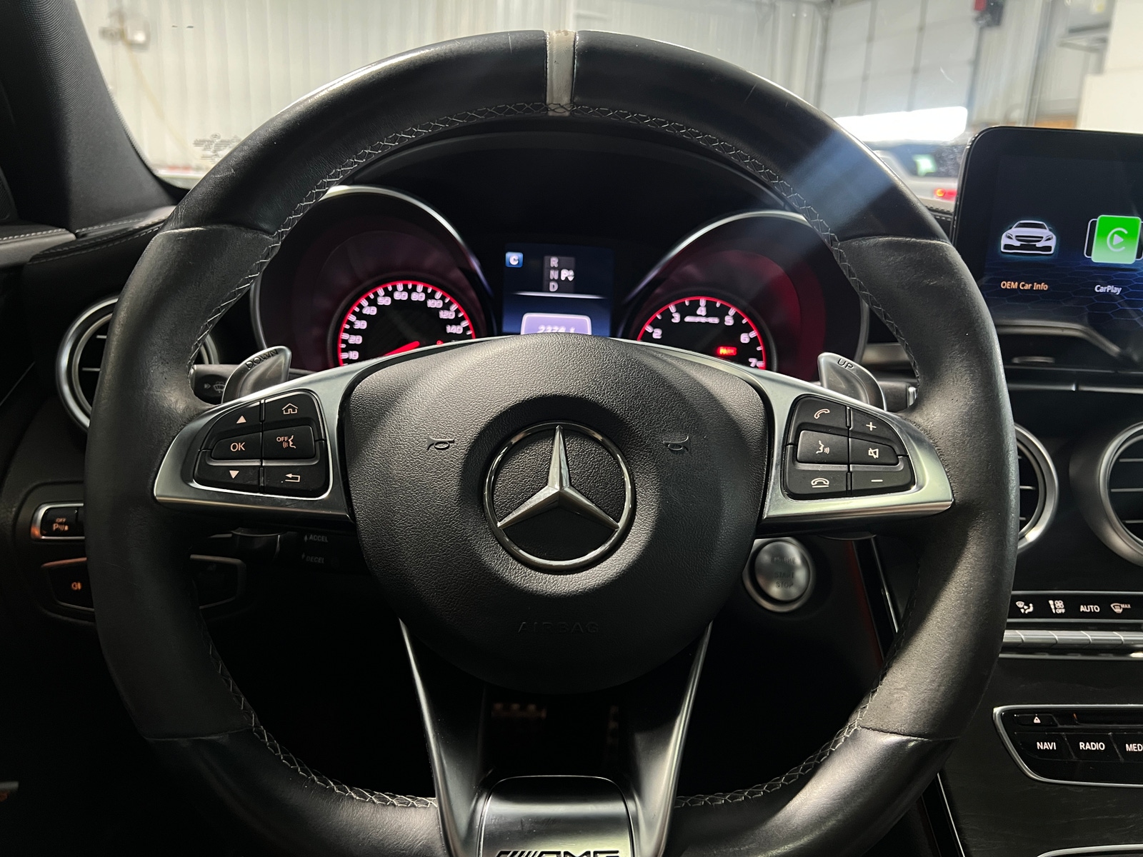 Thumbnail: 2016 Mercedes-Benz C-Class - 4