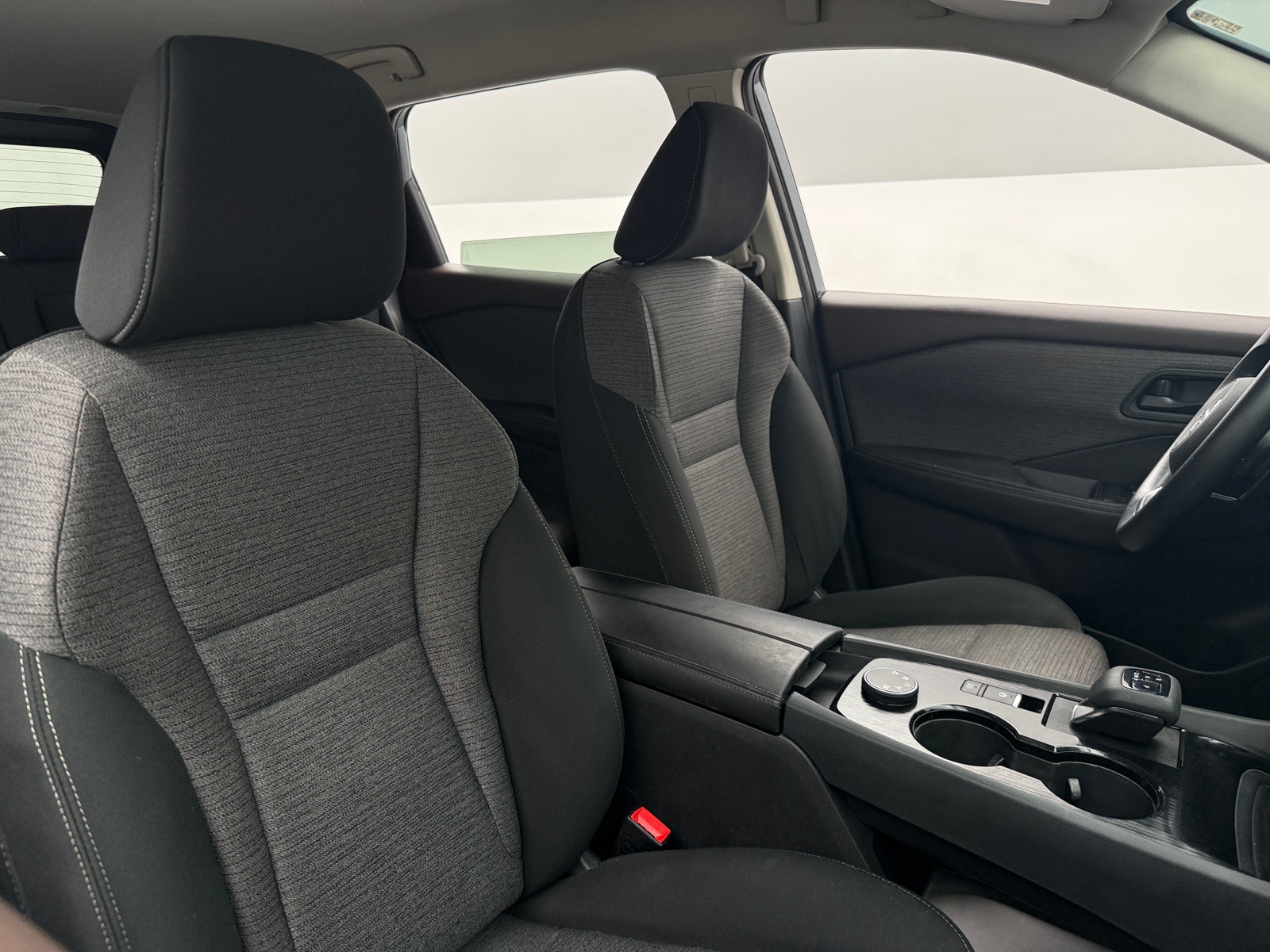 Thumbnail: 2021 Nissan Rogue - 2