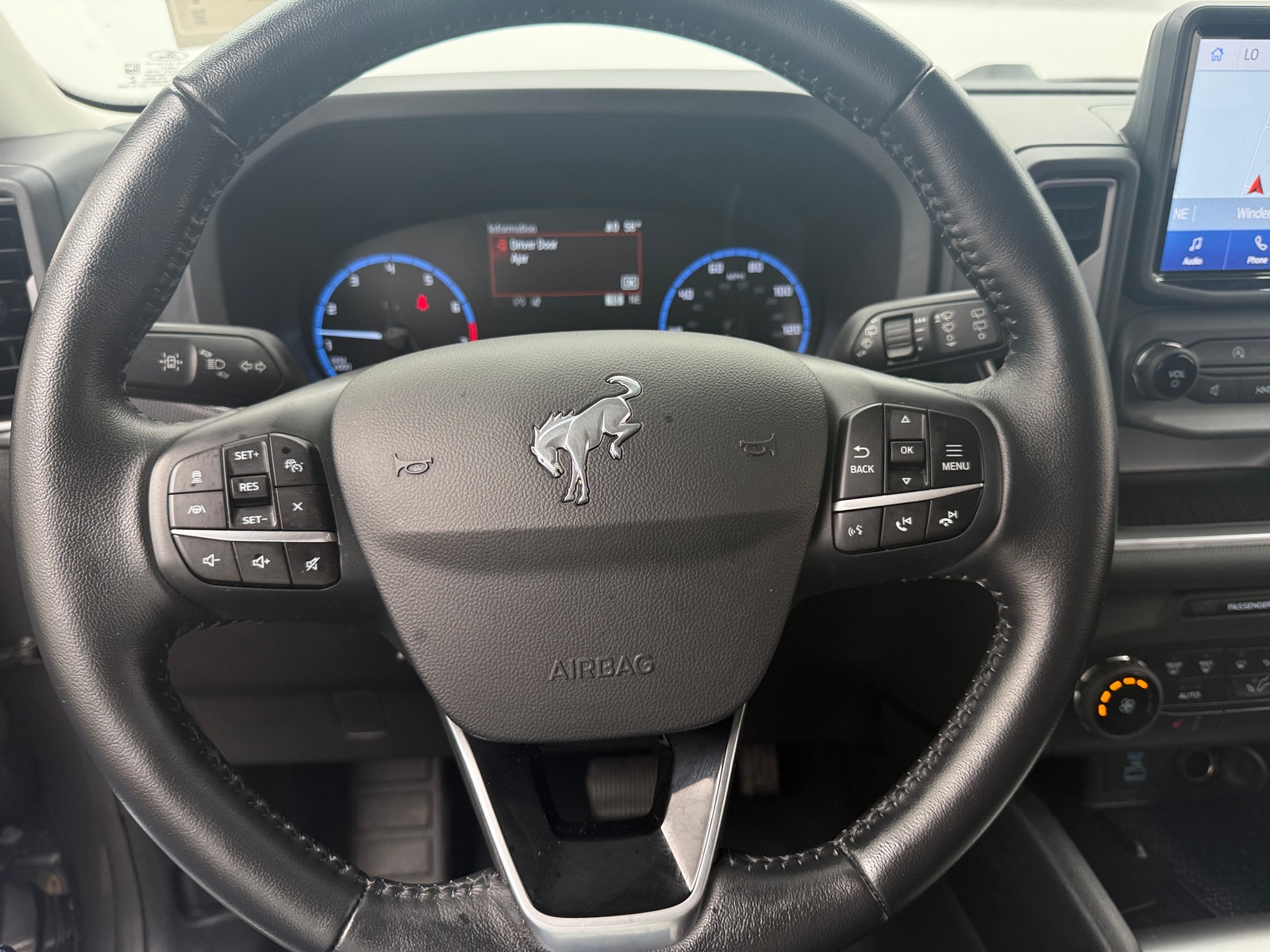 Thumbnail: 2022 Ford Bronco Sport - 5