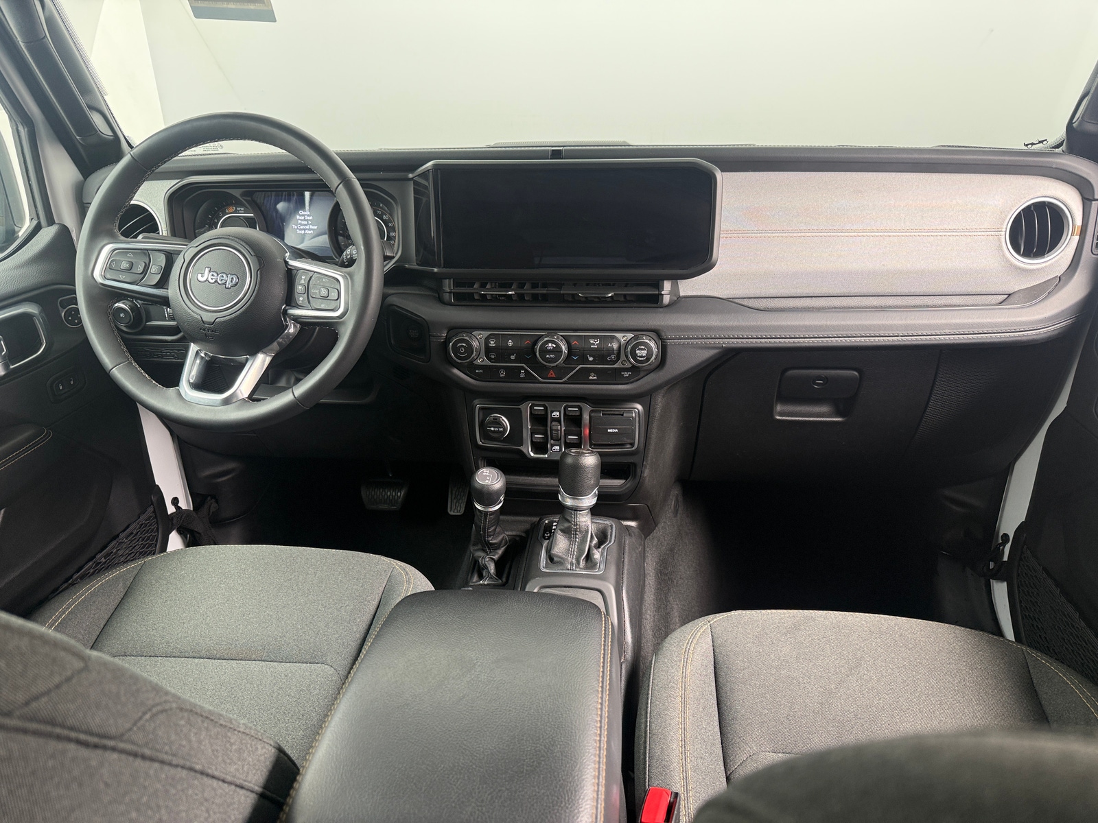 Thumbnail: 2025 Jeep Wrangler - 3
