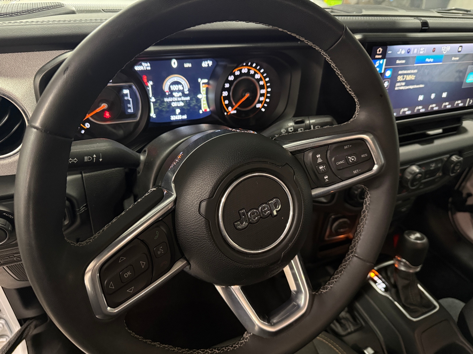 Thumbnail: 2025 Jeep Wrangler - 5