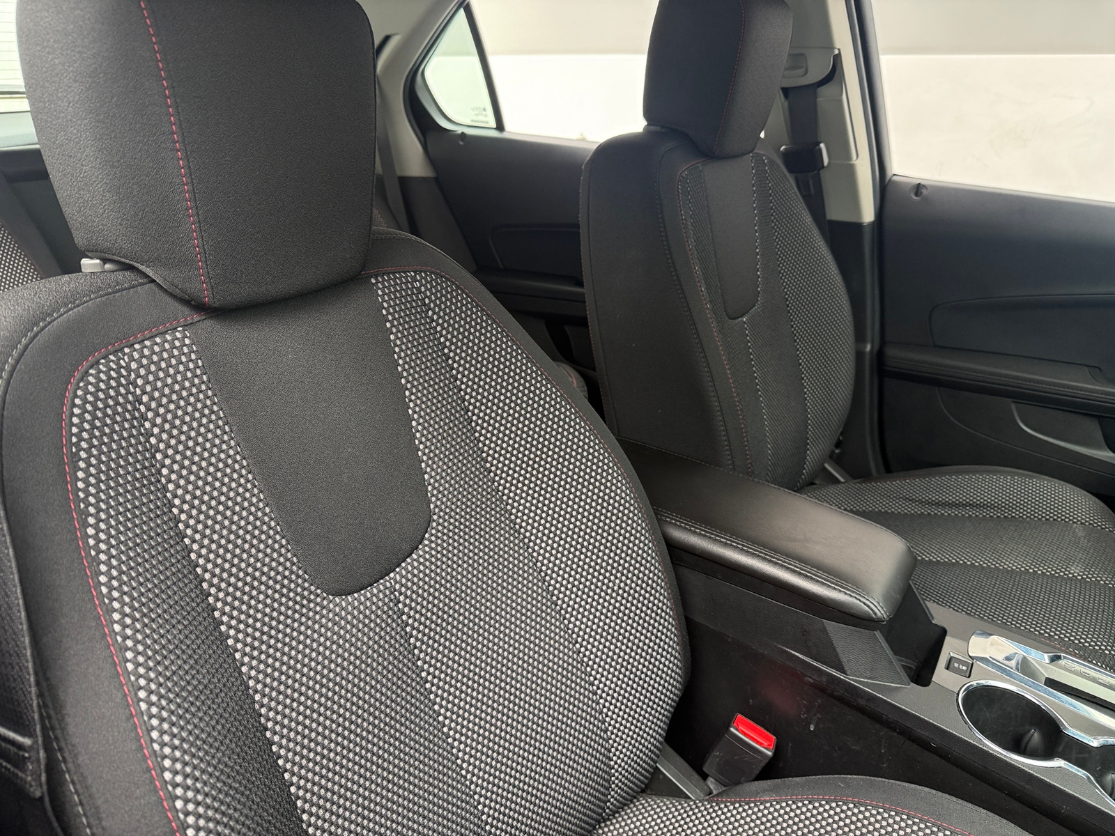Thumbnail: 2017 Chevrolet Equinox - 2