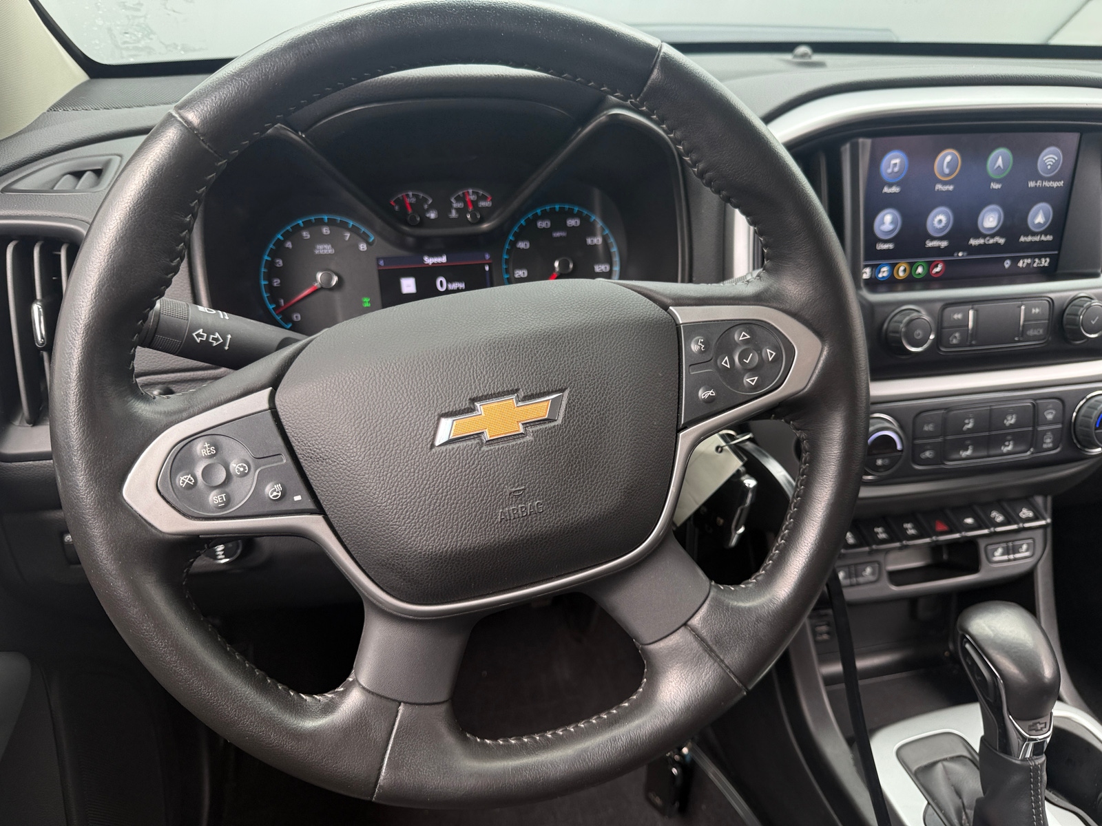 Thumbnail: 2022 Chevrolet Colorado - 4