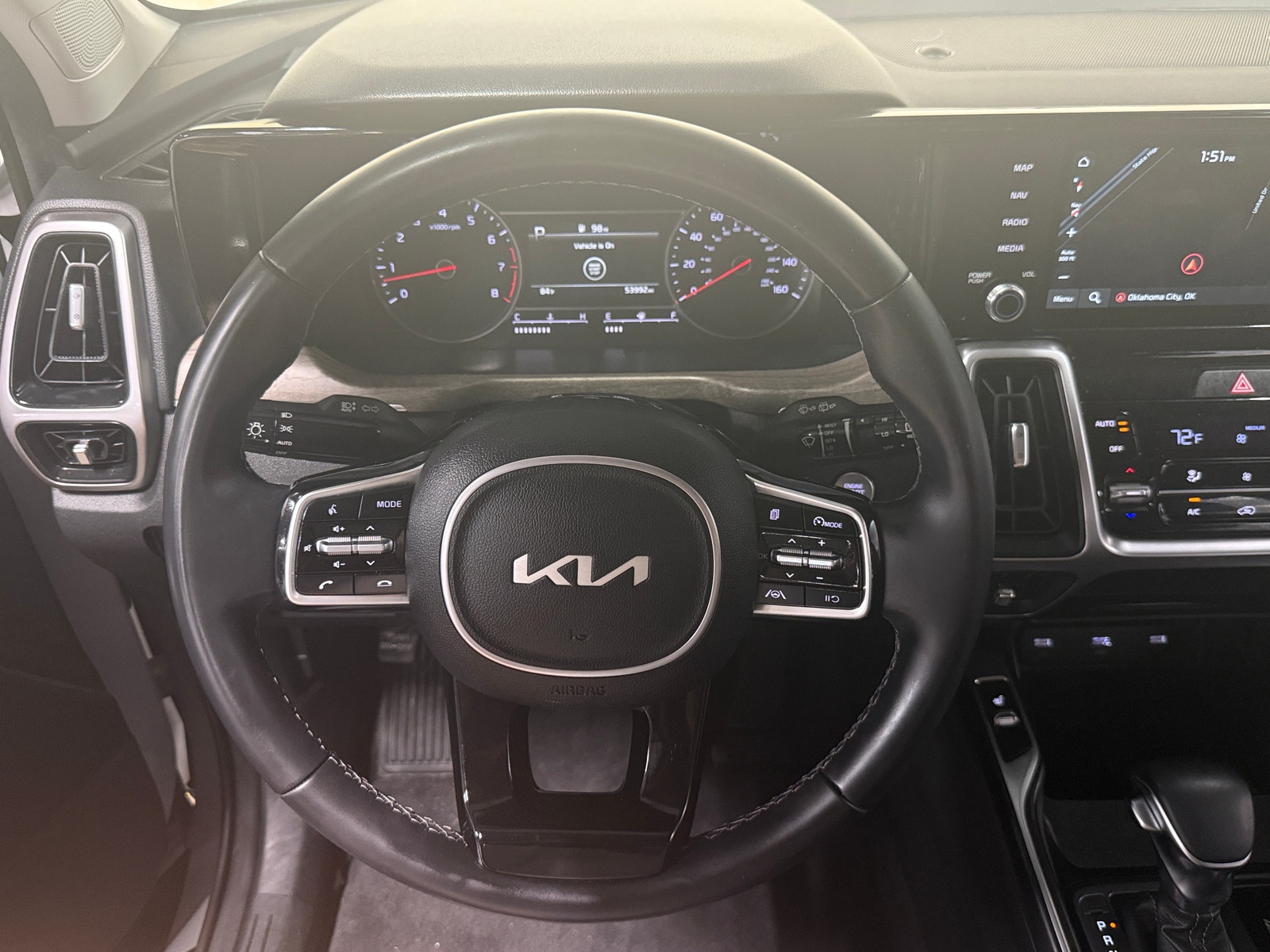 Thumbnail: 2022 Kia Sorento - 4