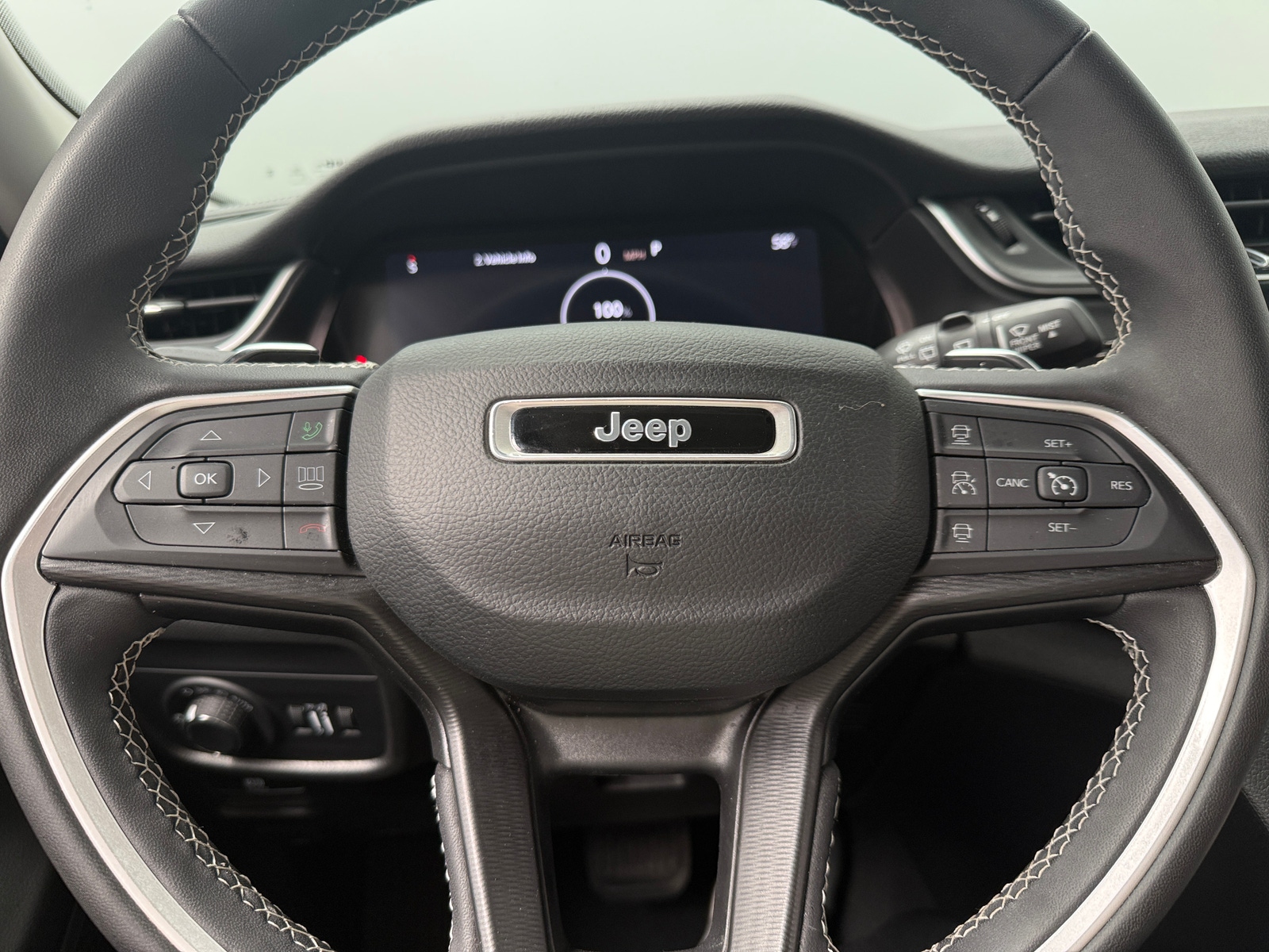 Thumbnail: 2024 Jeep Grand Cherokee - 5