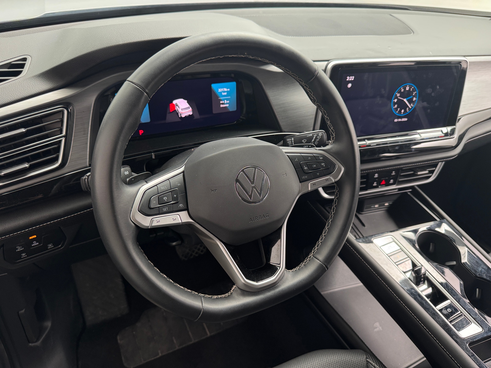 Thumbnail: 2025 Volkswagen Atlas - 4