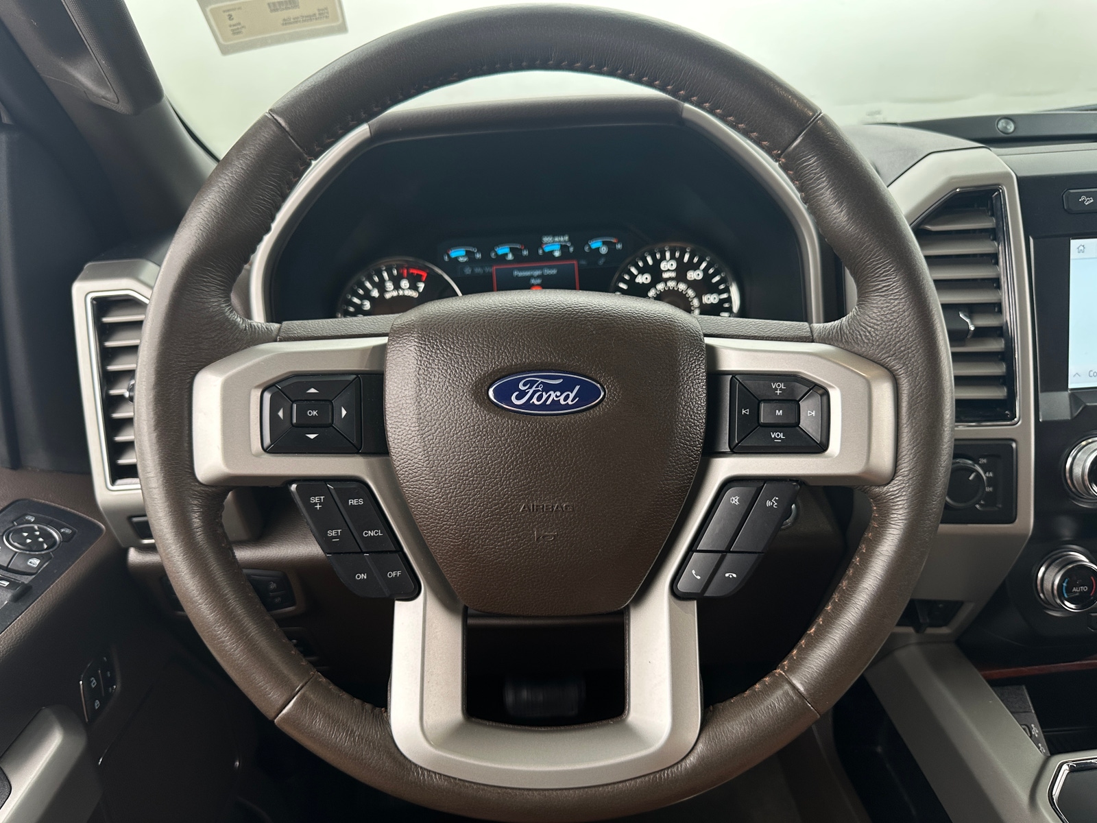 Thumbnail: 2020 Ford Econoline - 4