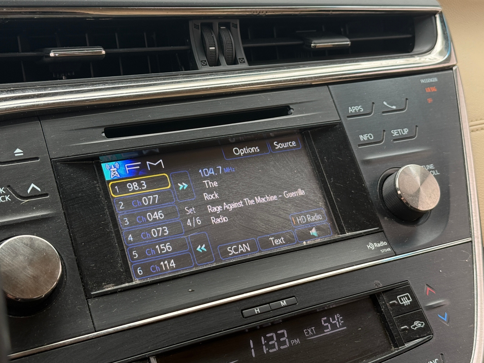 Thumbnail: 2014 Toyota Avalon - 4
