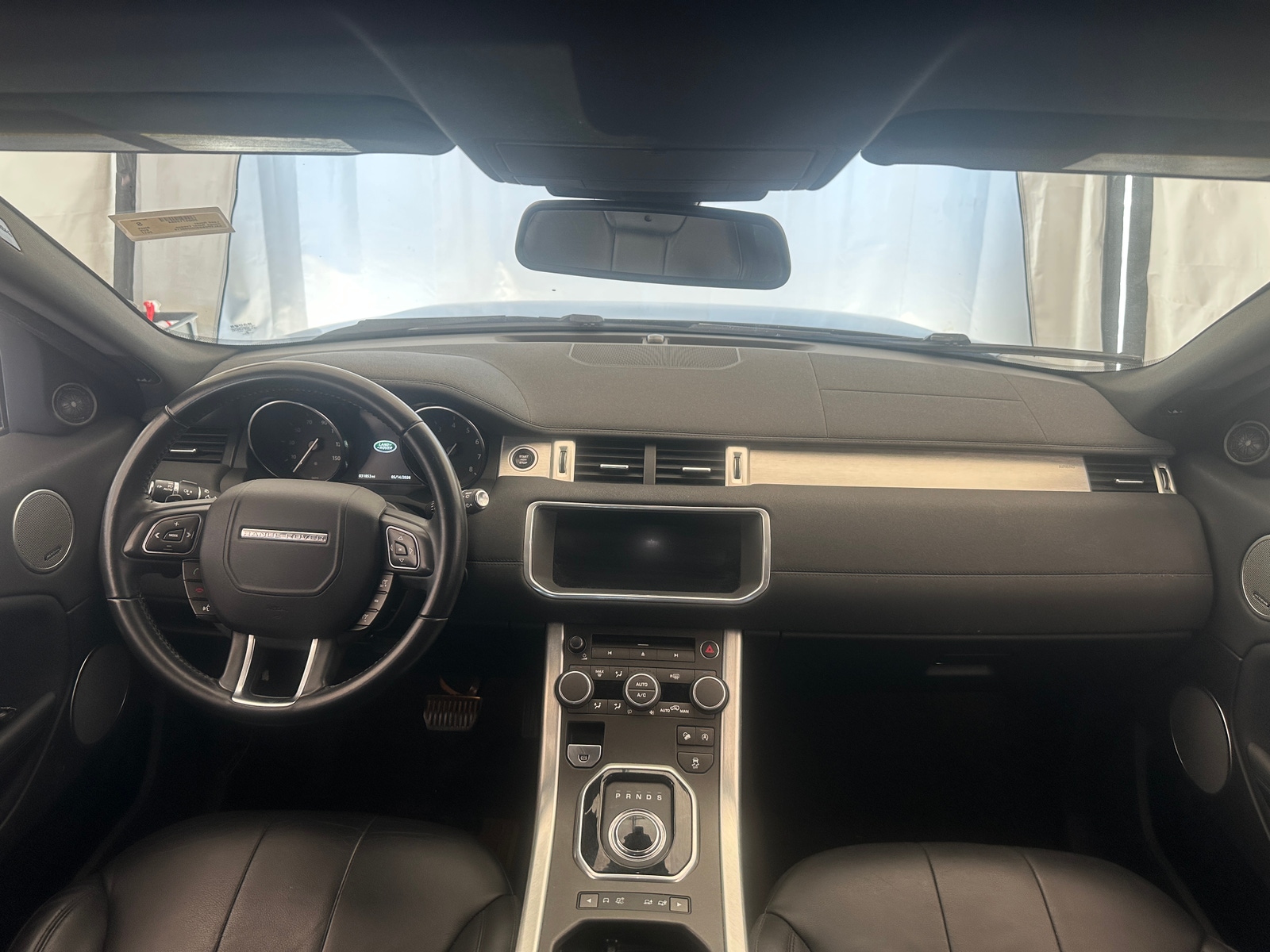 Thumbnail: 2017 Land Rover Range Rover Evoque - 2