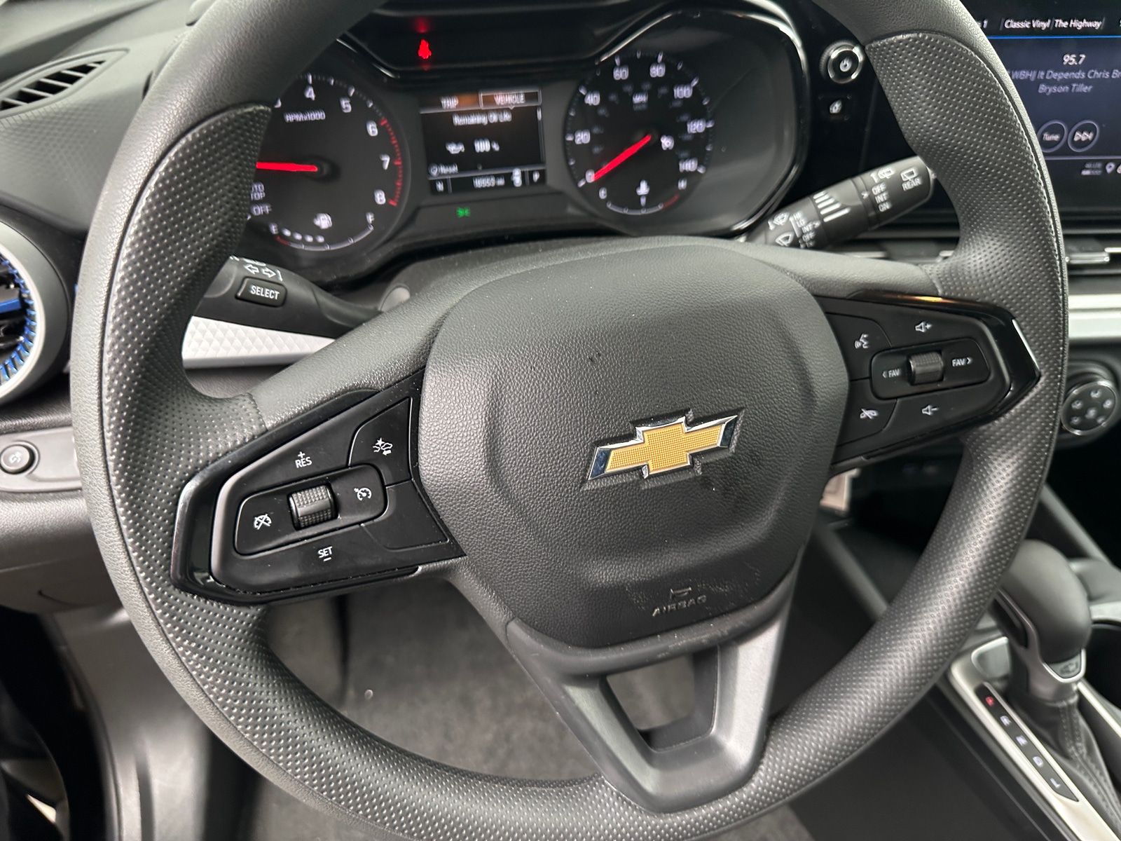 Thumbnail: 2025 Chevrolet Trax - 5