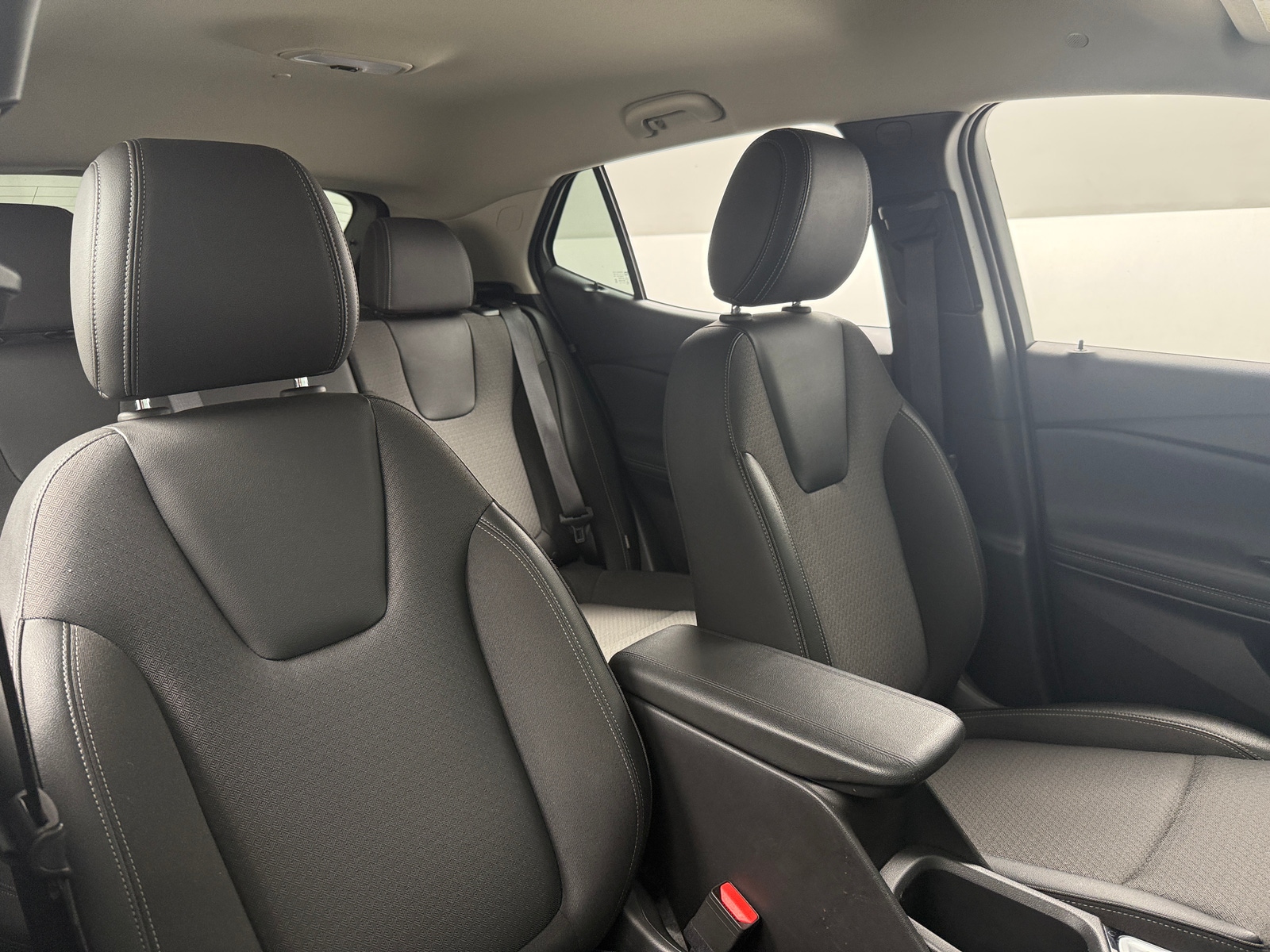 Thumbnail: 2025 Buick Encore GX - 2