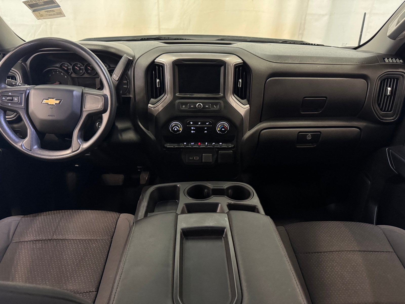 Thumbnail: 2021 Chevrolet Silverado 1500 - 3