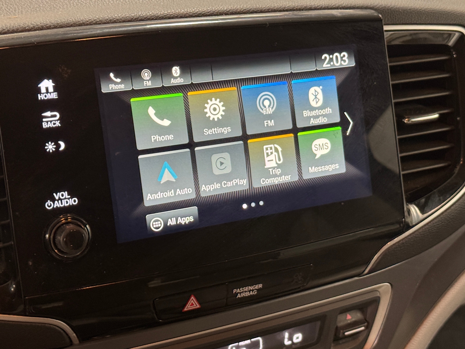 Thumbnail: 2019 Honda Pilot - 3
