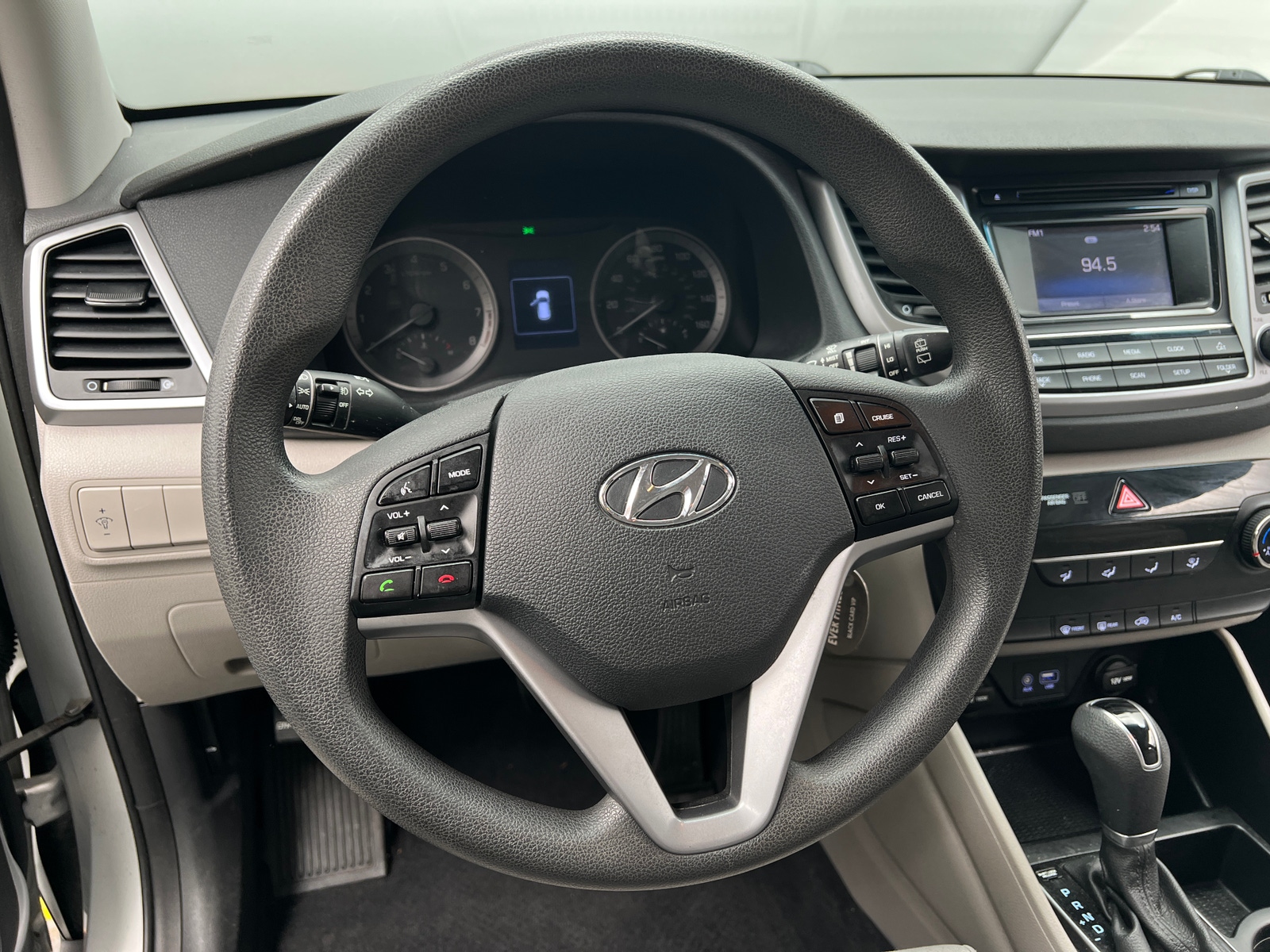 Thumbnail: 2017 Hyundai Tucson - 5
