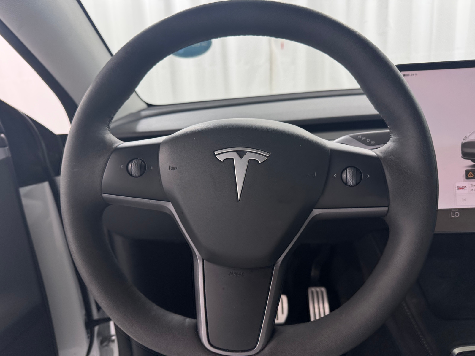 Thumbnail: 2023 Tesla Model Y - 4