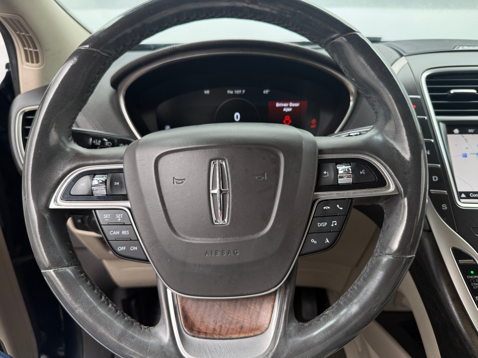 Thumbnail: 2019 Lincoln Nautilus - 4