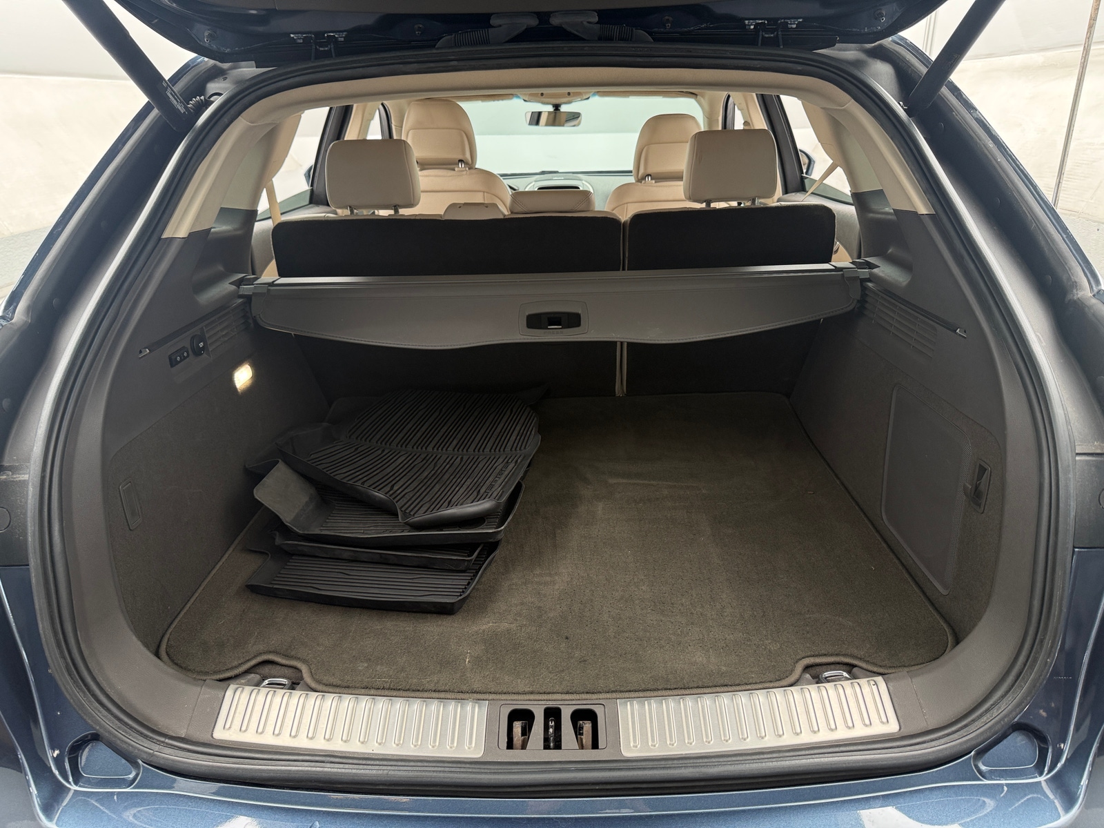 Thumbnail: 2019 Lincoln Nautilus - 6
