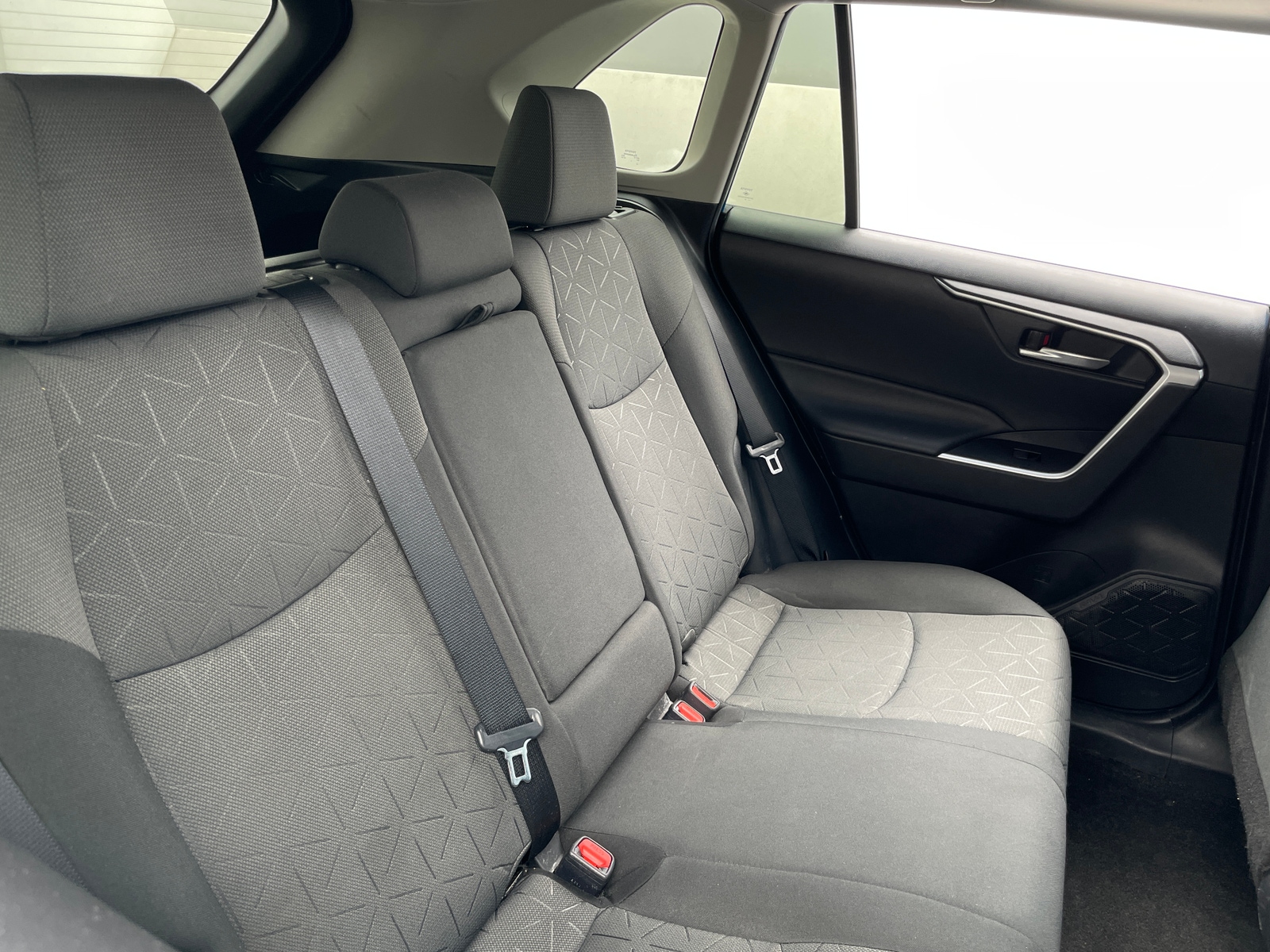 Thumbnail: 2020 Toyota RAV4 - 6